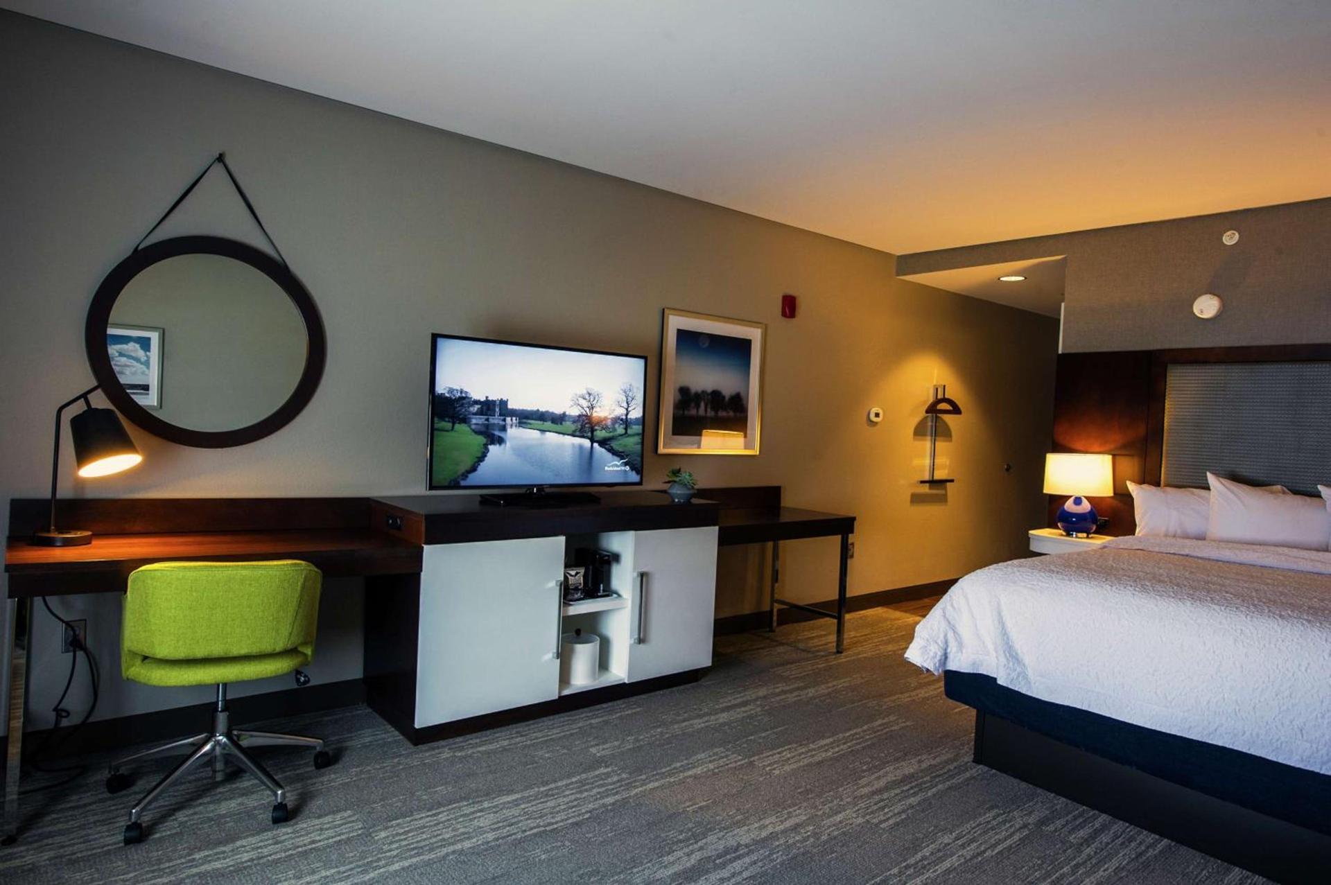 Hampton Inn & Suites/Foxborough/Mansfield photo 27