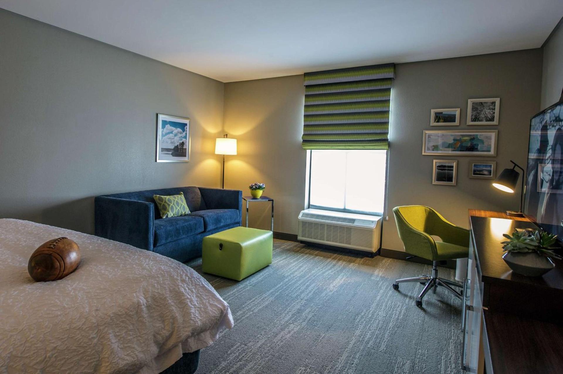 Hampton Inn & Suites/Foxborough/Mansfield photo 33