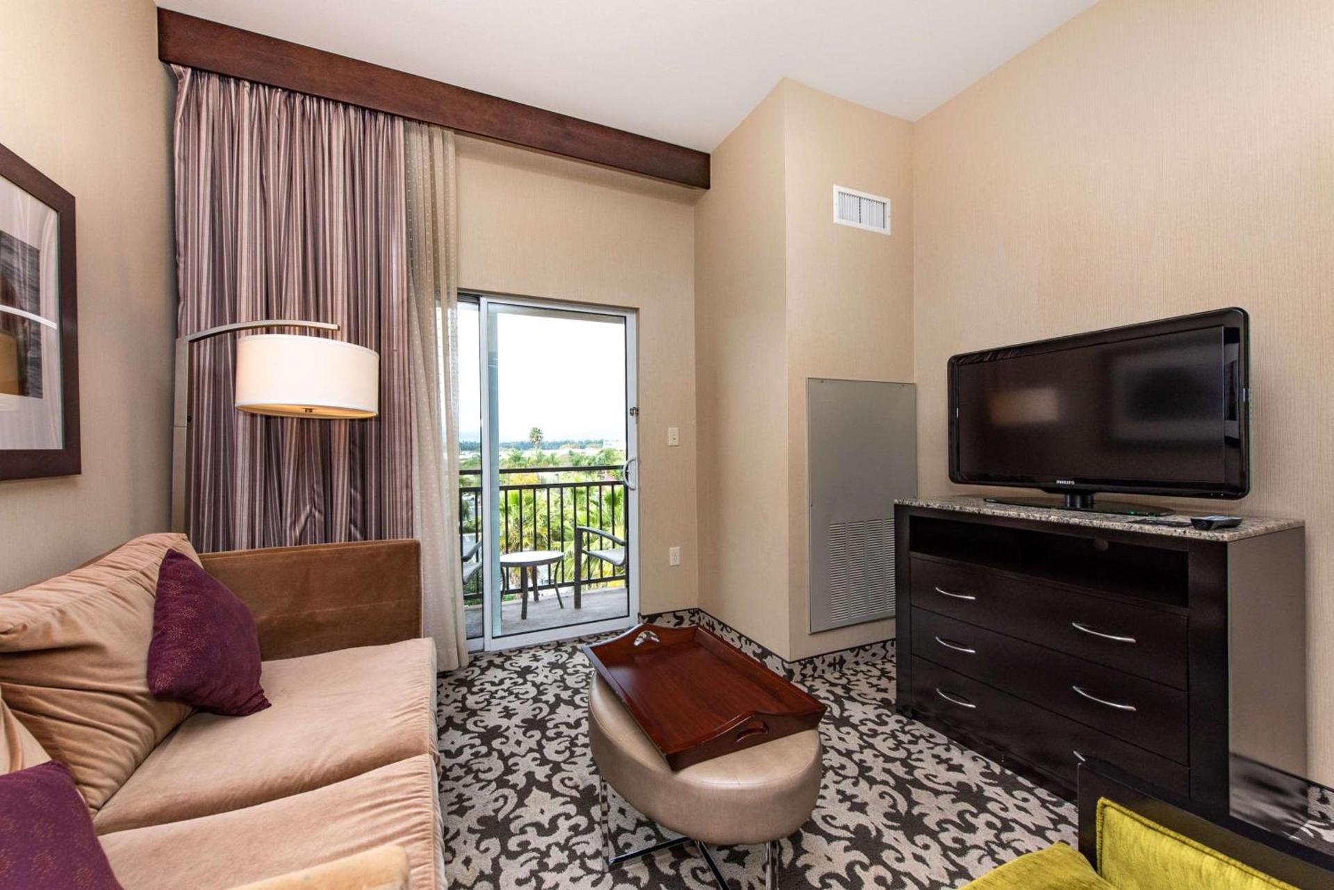 Homewood Suites by Hilton Oxnard/Camarillo photo 49