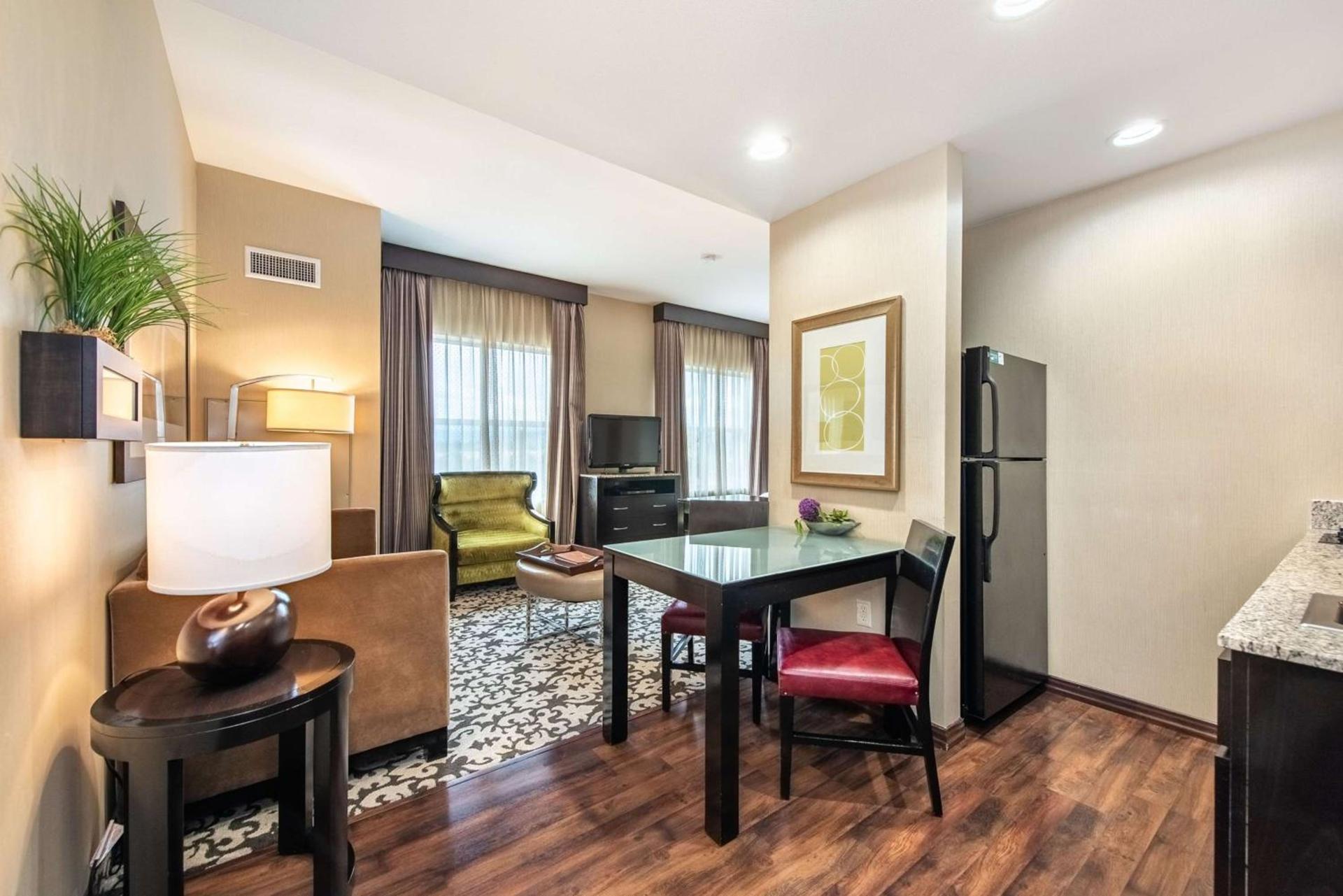 Homewood Suites by Hilton Oxnard/Camarillo photo 59