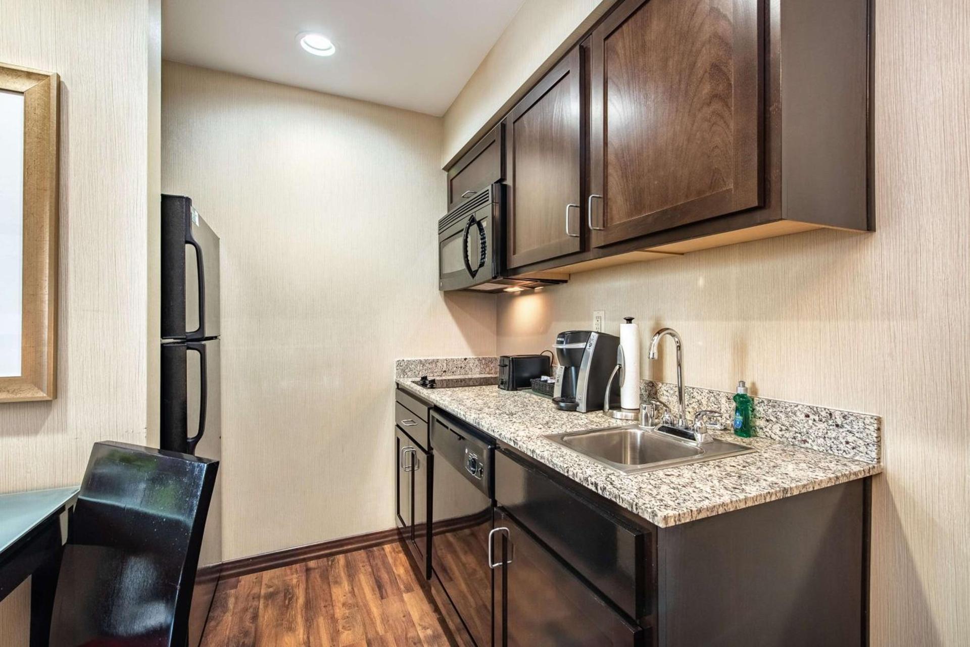 Homewood Suites by Hilton Oxnard/Camarillo photo 75