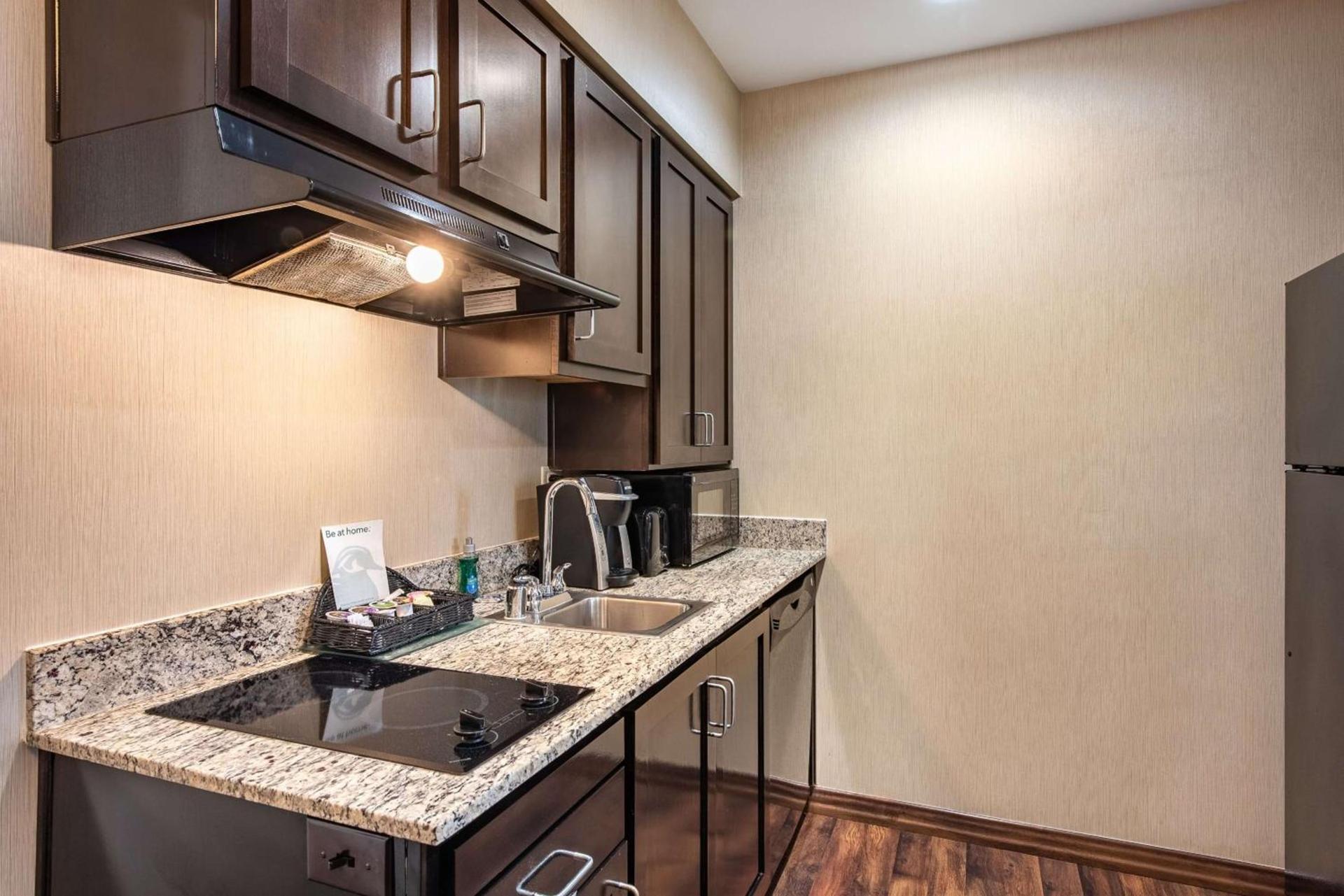 Homewood Suites by Hilton Oxnard/Camarillo photo 77