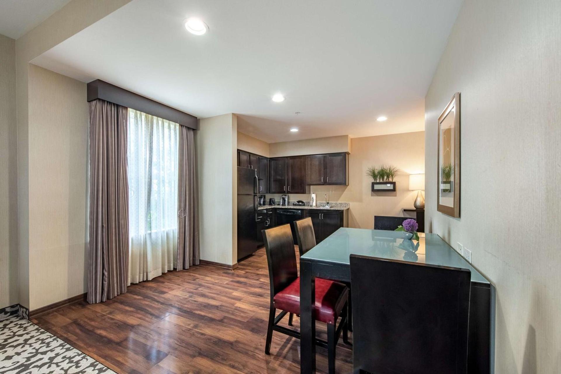 Homewood Suites by Hilton Oxnard/Camarillo photo 81