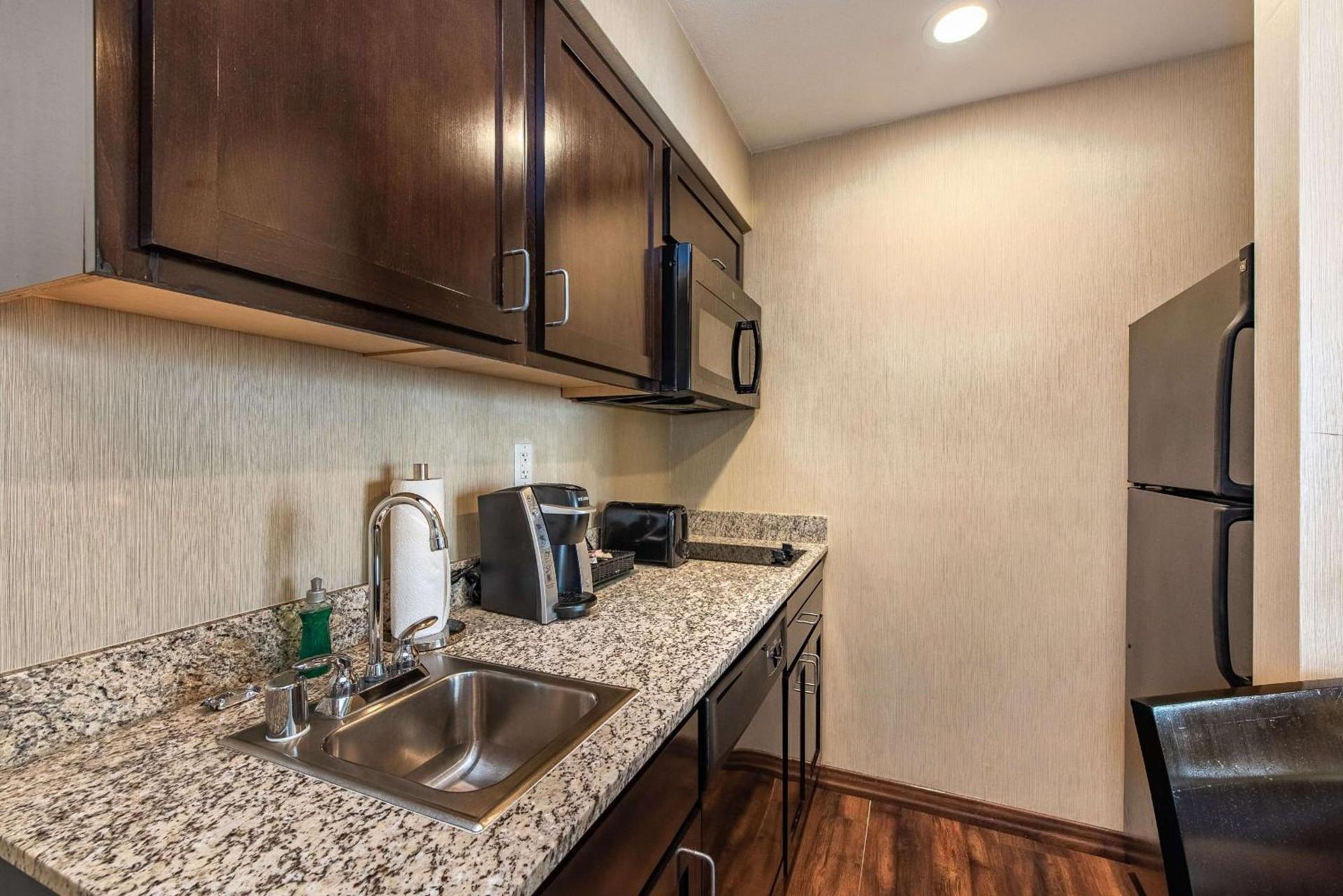 Homewood Suites by Hilton Oxnard/Camarillo photo 80
