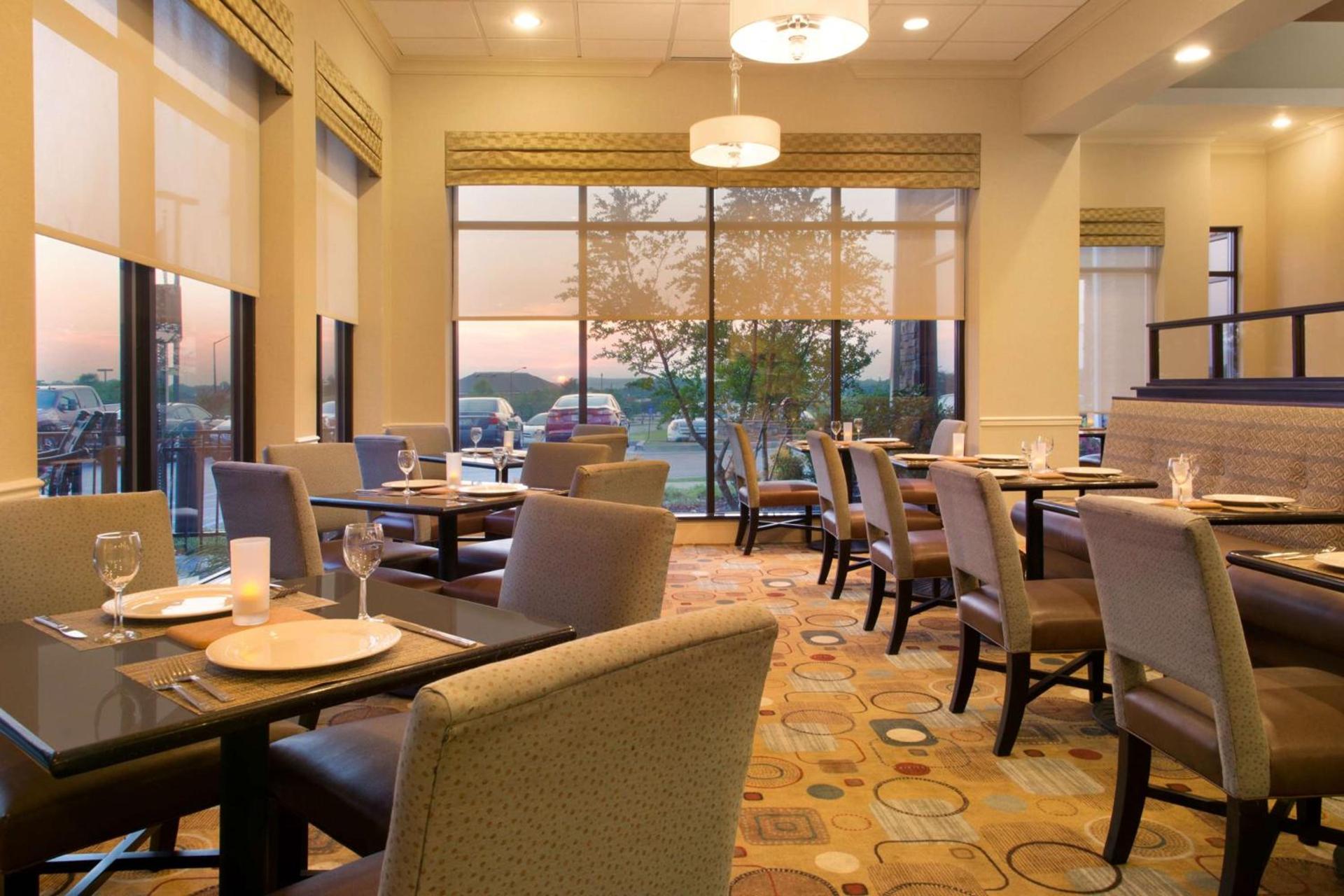Hilton Garden Inn Cartersville photo 7