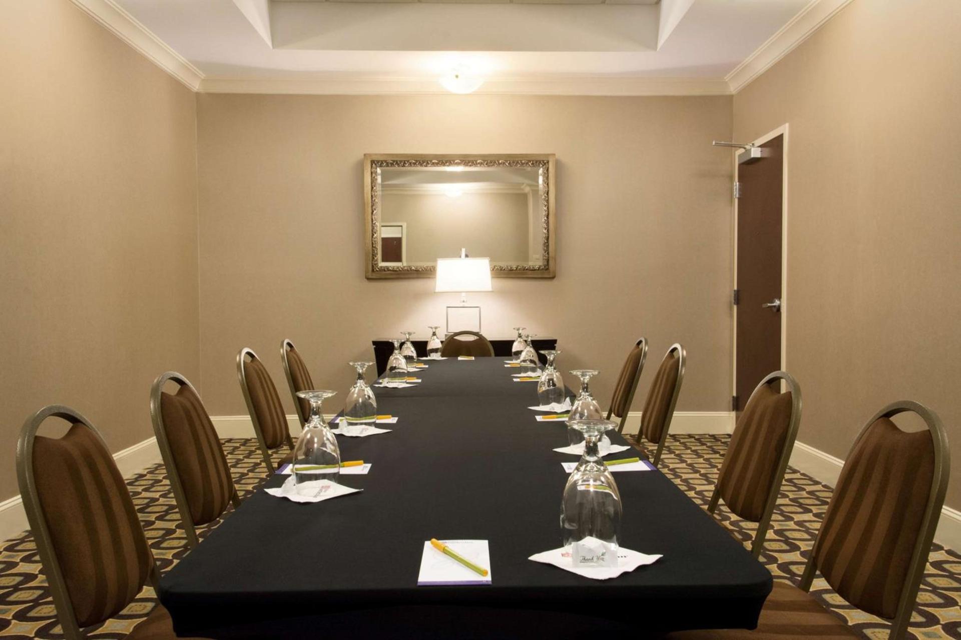 Hilton Garden Inn Cartersville photo 16