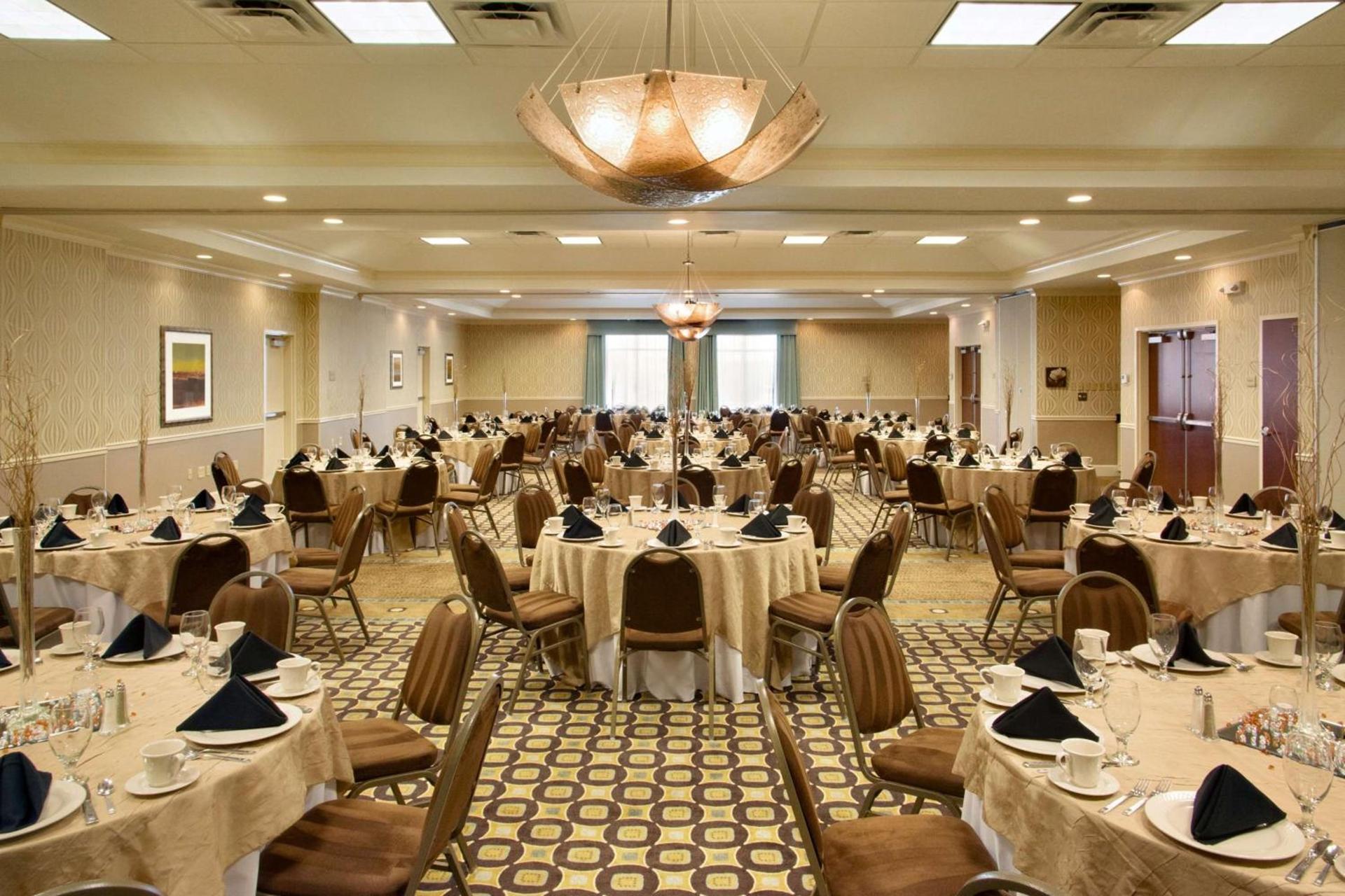 Hilton Garden Inn Cartersville photo 17