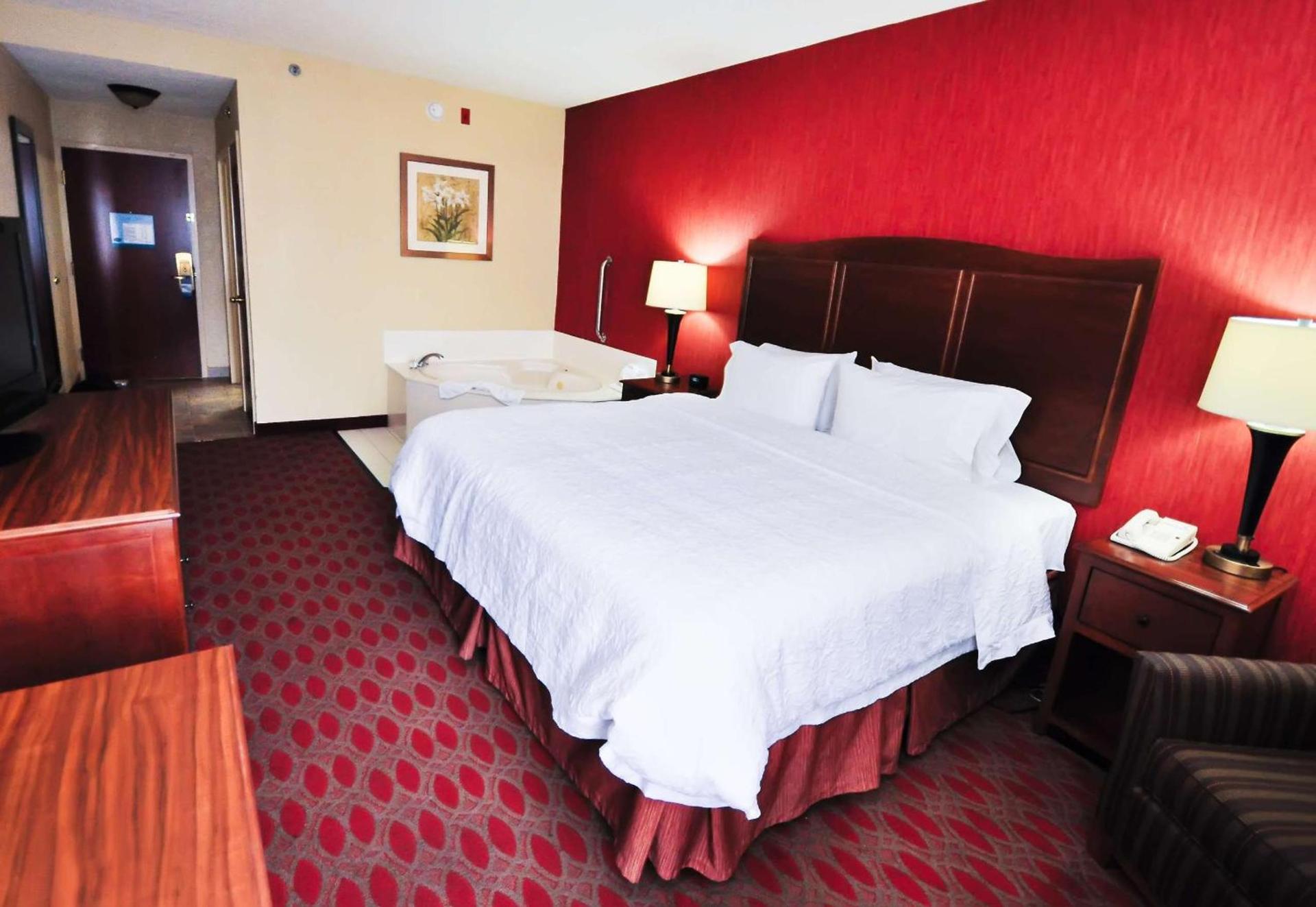 Hampton Inn Carrollton KY photo 15
