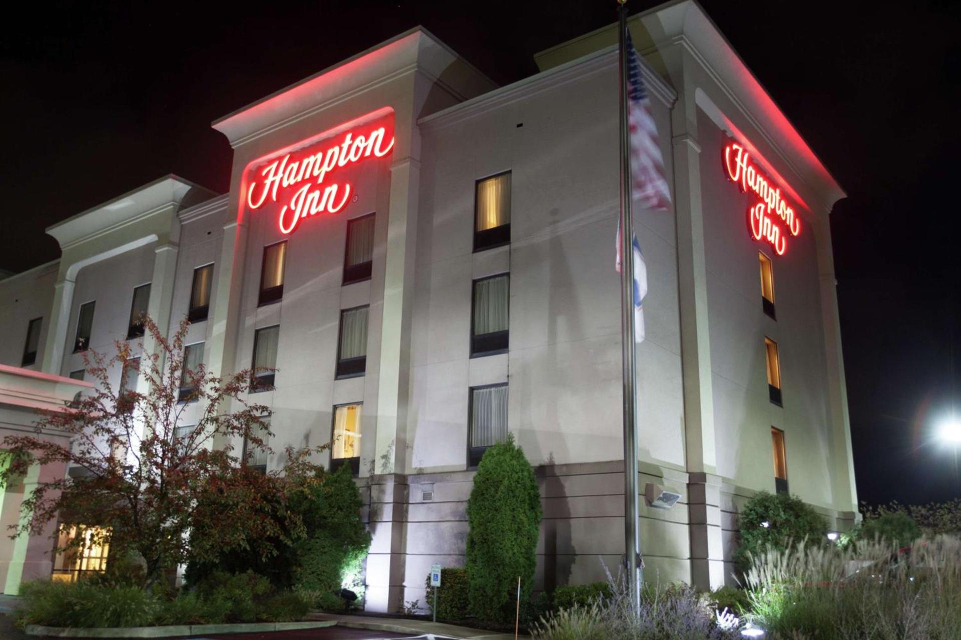 Hampton Inn Oneonta photo 2