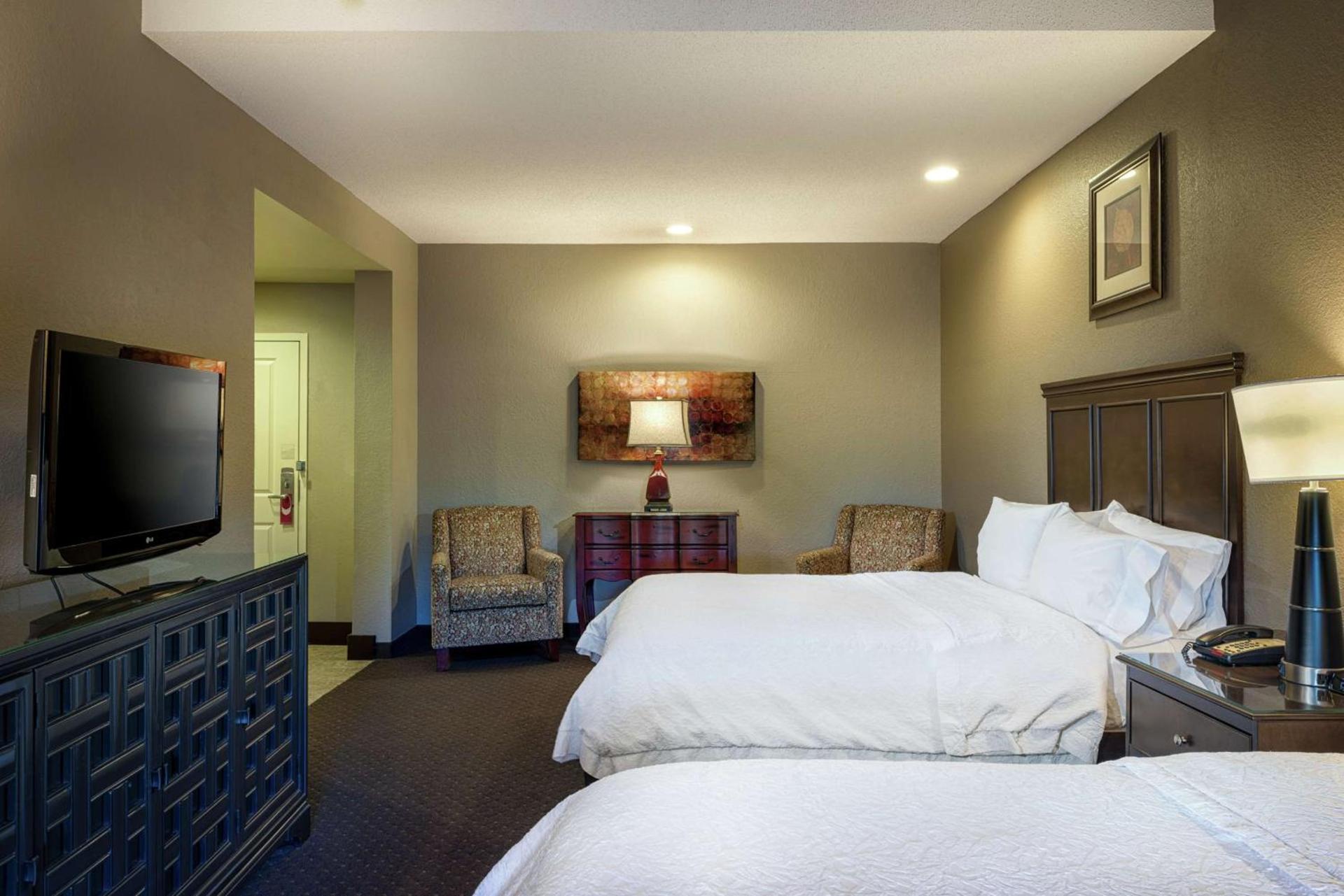 Hampton Inn Tuscaloosa-University photo 25