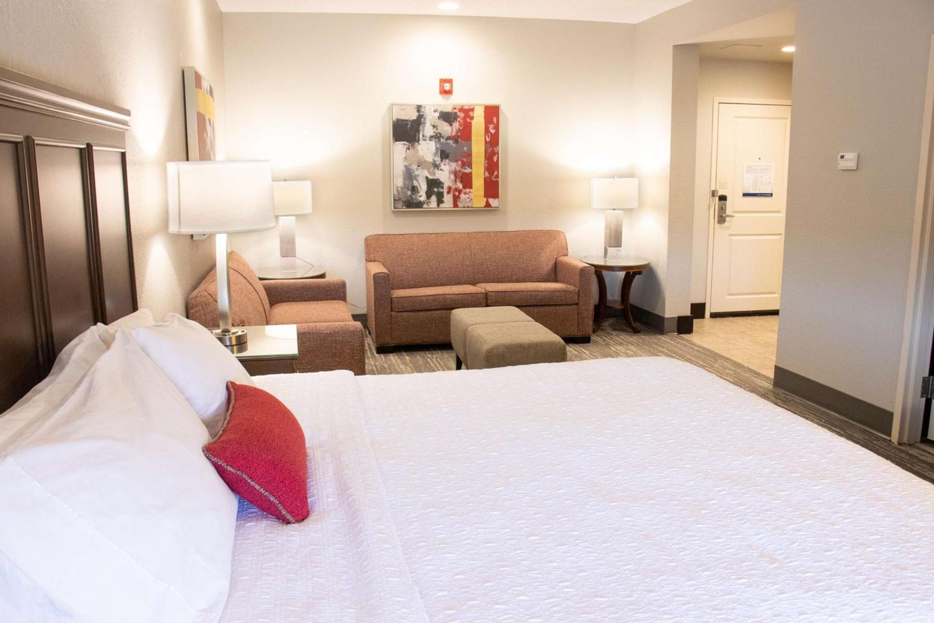 Hampton Inn Tuscaloosa-University photo 37