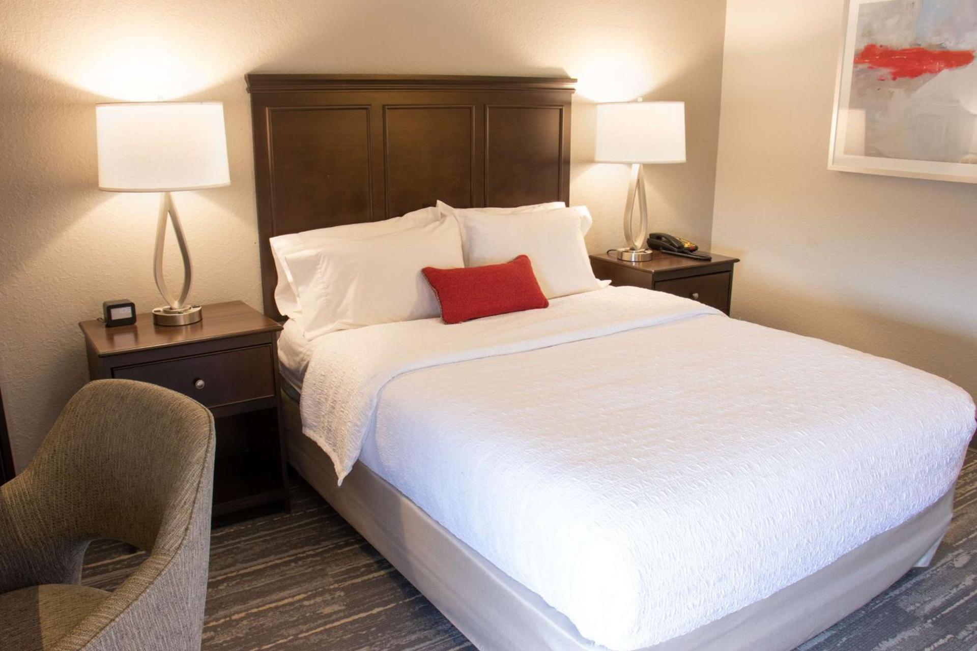 Hampton Inn Tuscaloosa-University photo 39