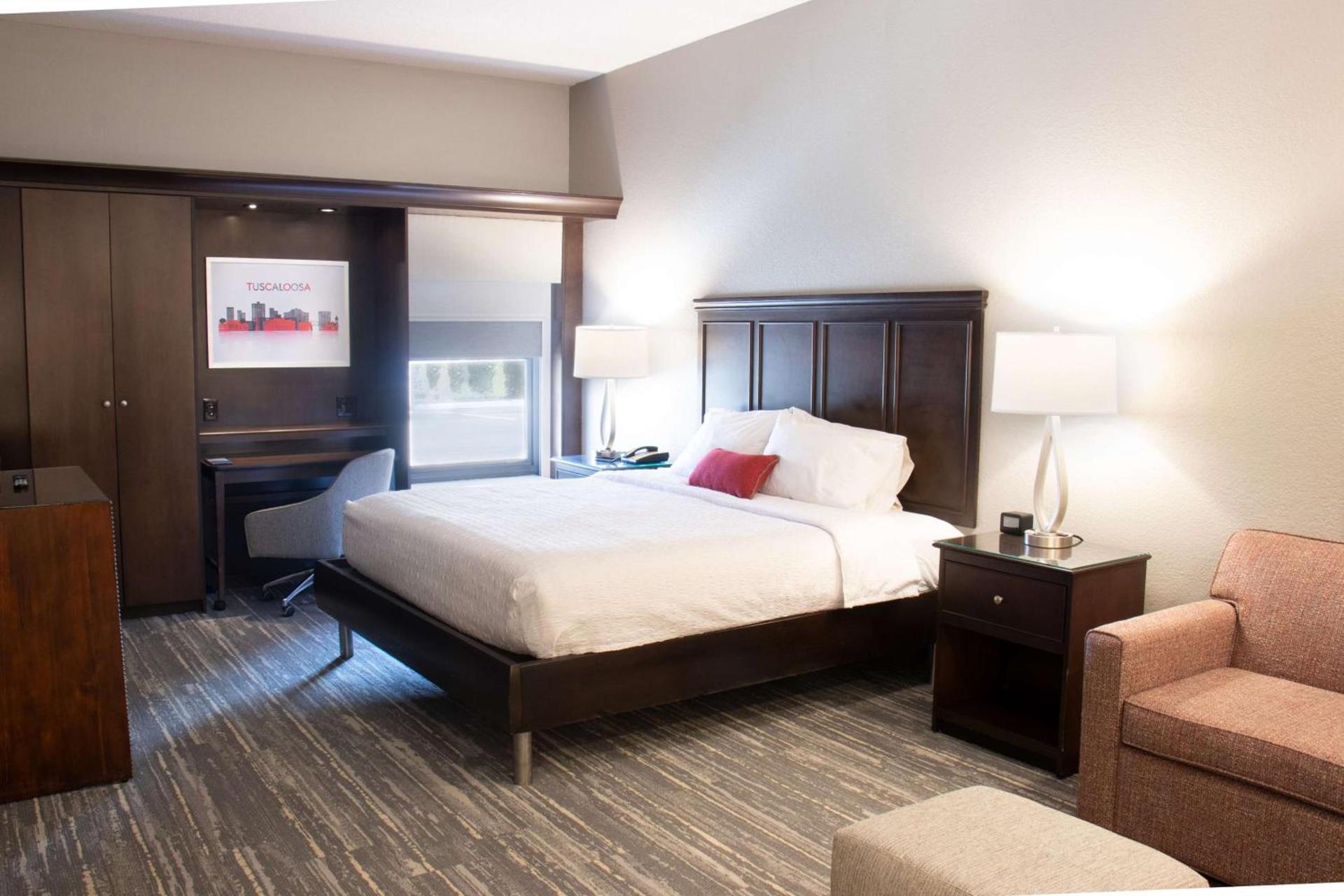 Hampton Inn Tuscaloosa-University photo 43