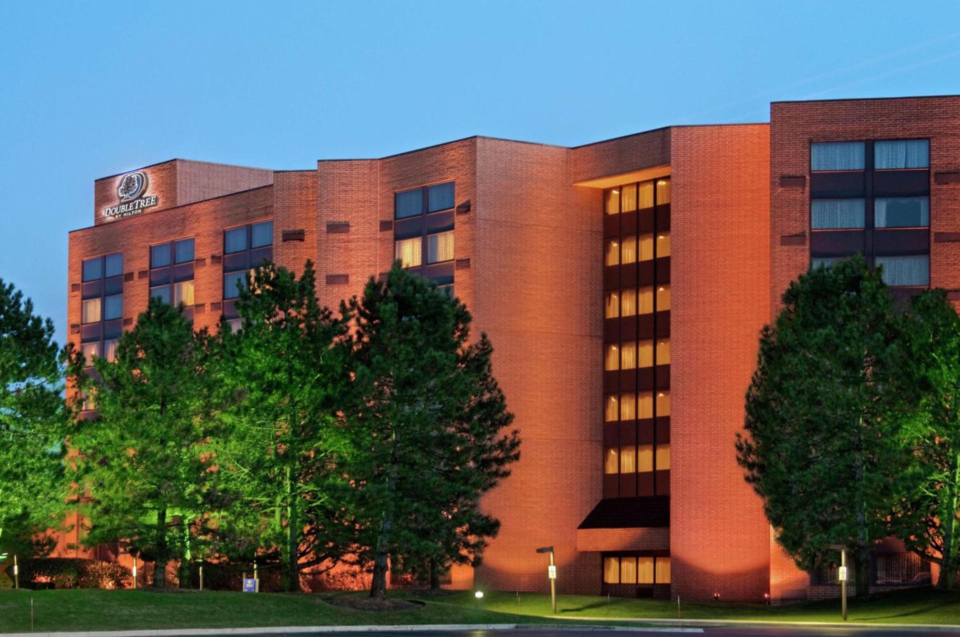 DoubleTree by Hilton Lisle Naperville — hotel in Lisle