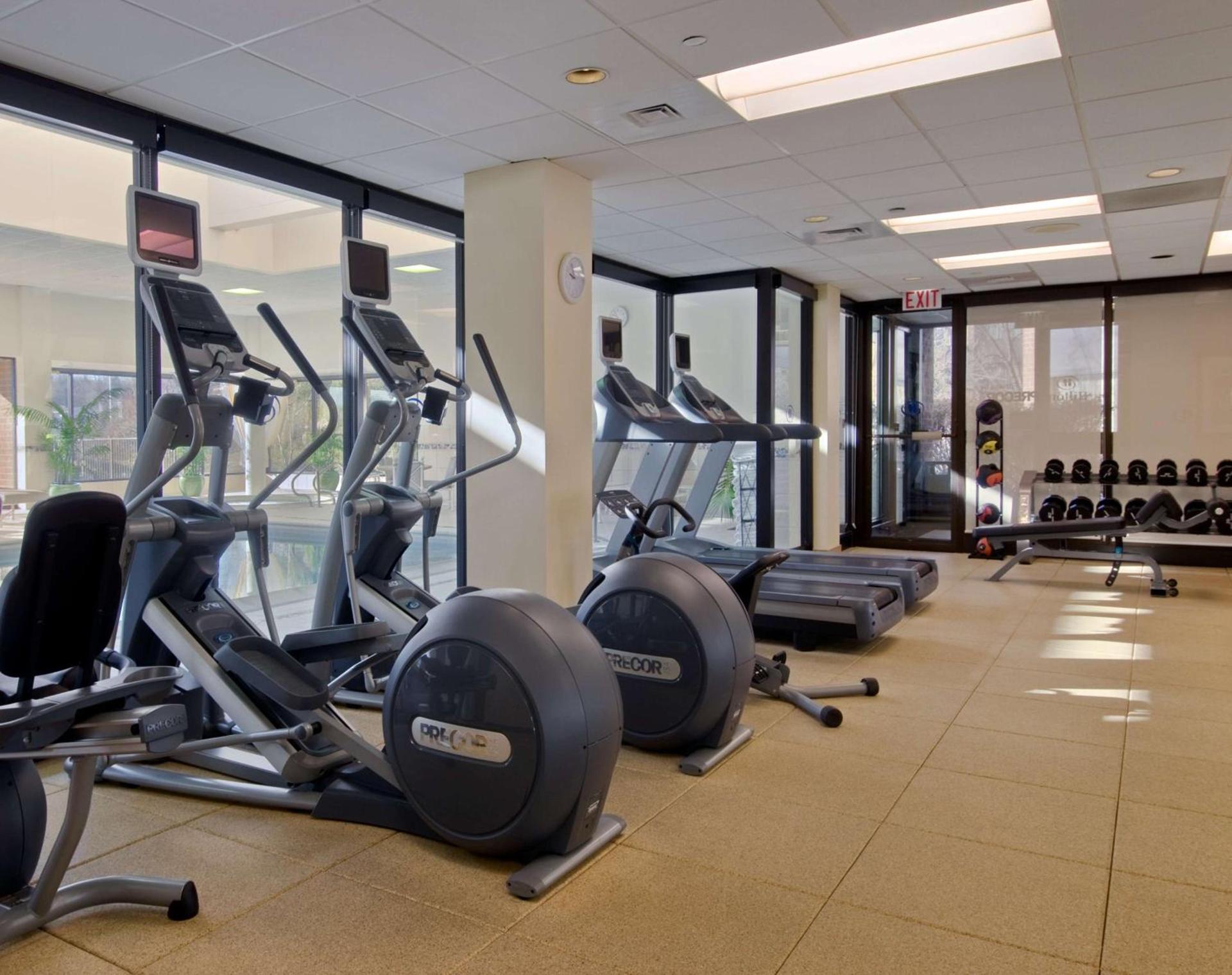 DoubleTree by Hilton Lisle Naperville photo 9
