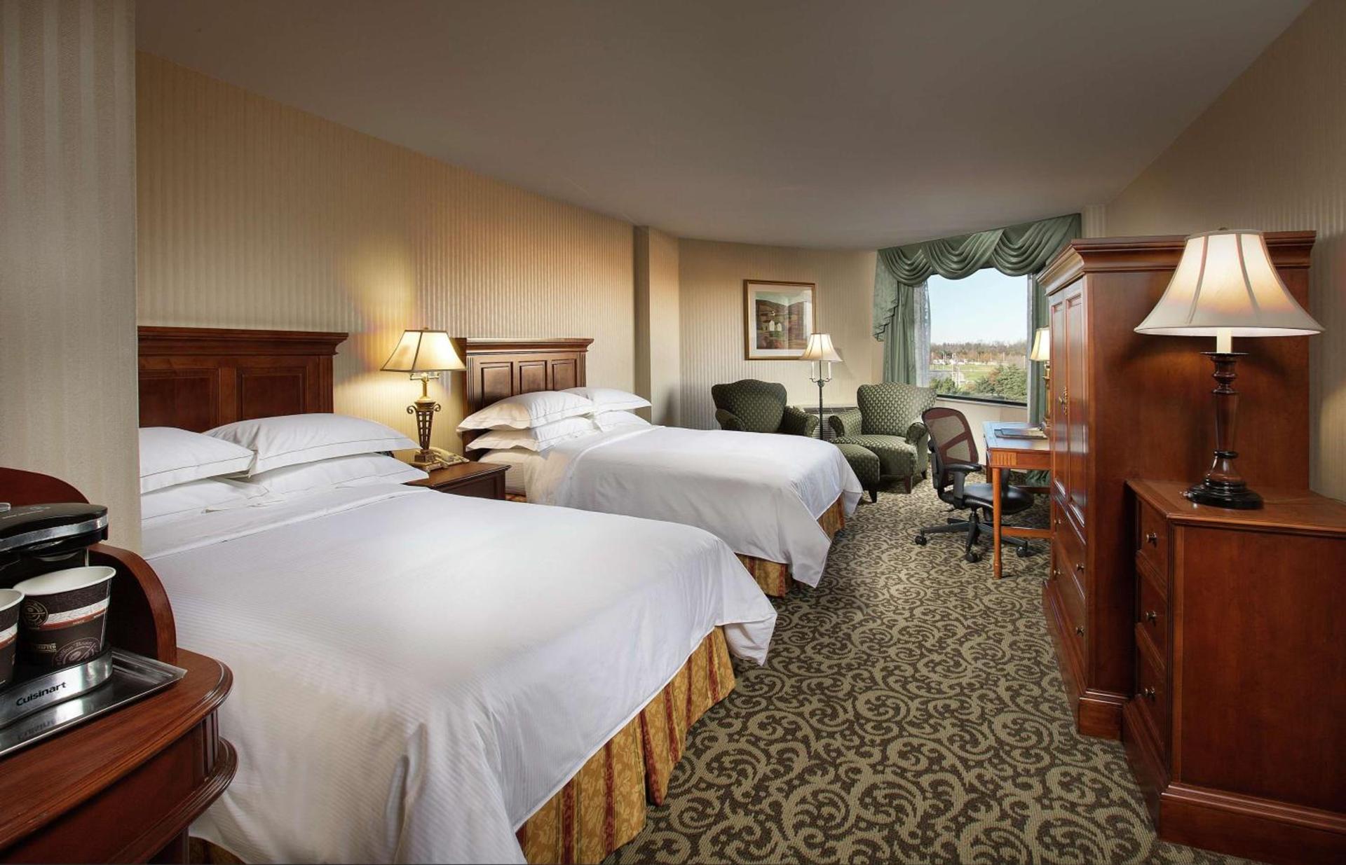 DoubleTree by Hilton Lisle Naperville photo 14