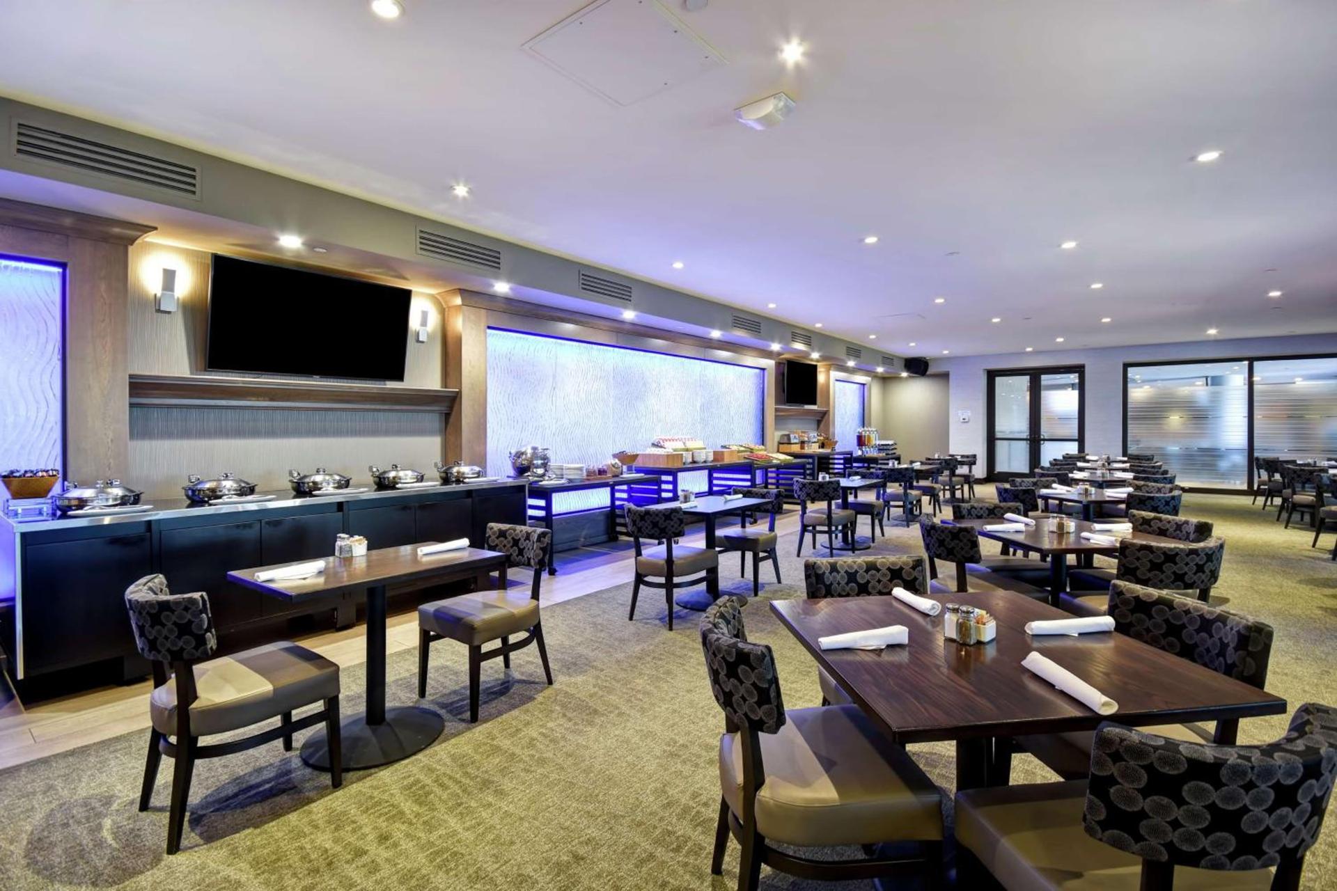 DoubleTree by Hilton Pleasanton at The Club photo 28