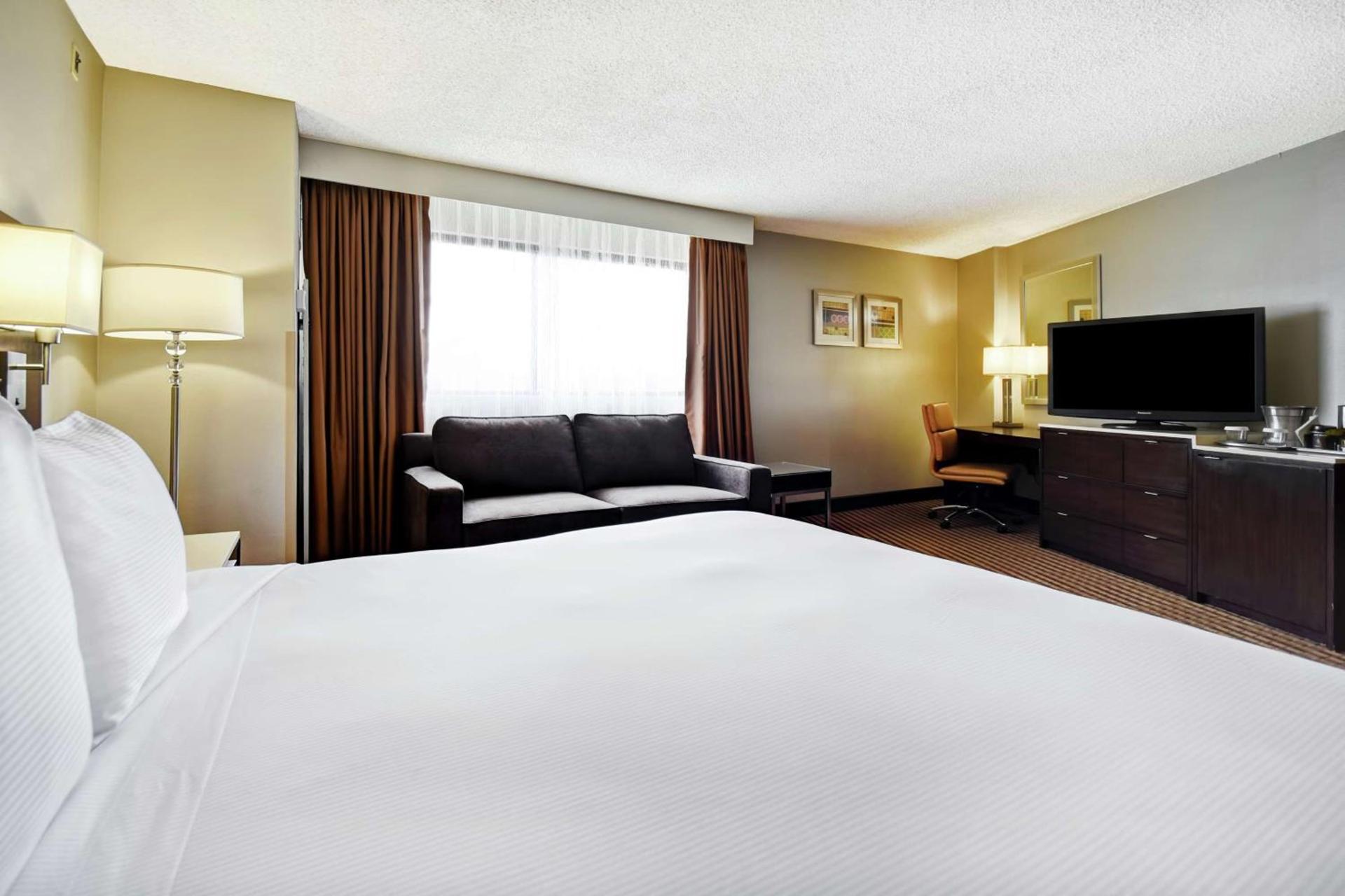 DoubleTree by Hilton Pleasanton at The Club photo 50