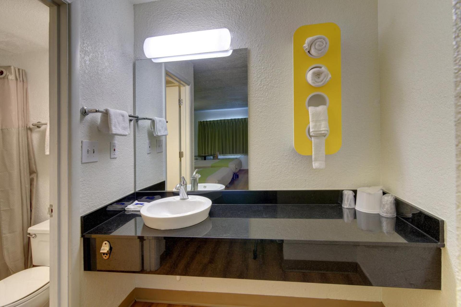 Motel 6-Destin, FL photo 29
