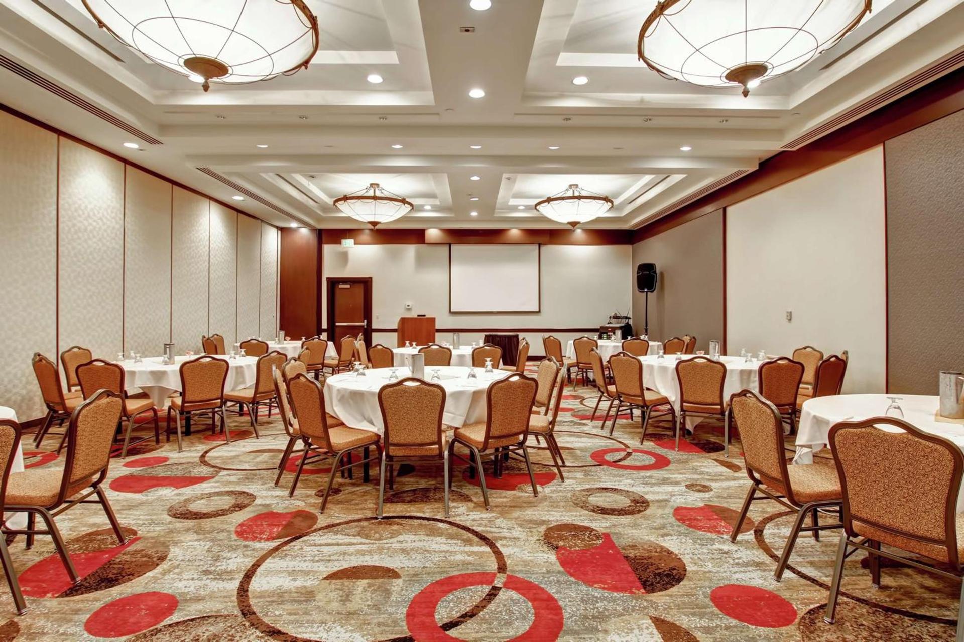 DoubleTree by Hilton Pleasanton at The Club photo 54
