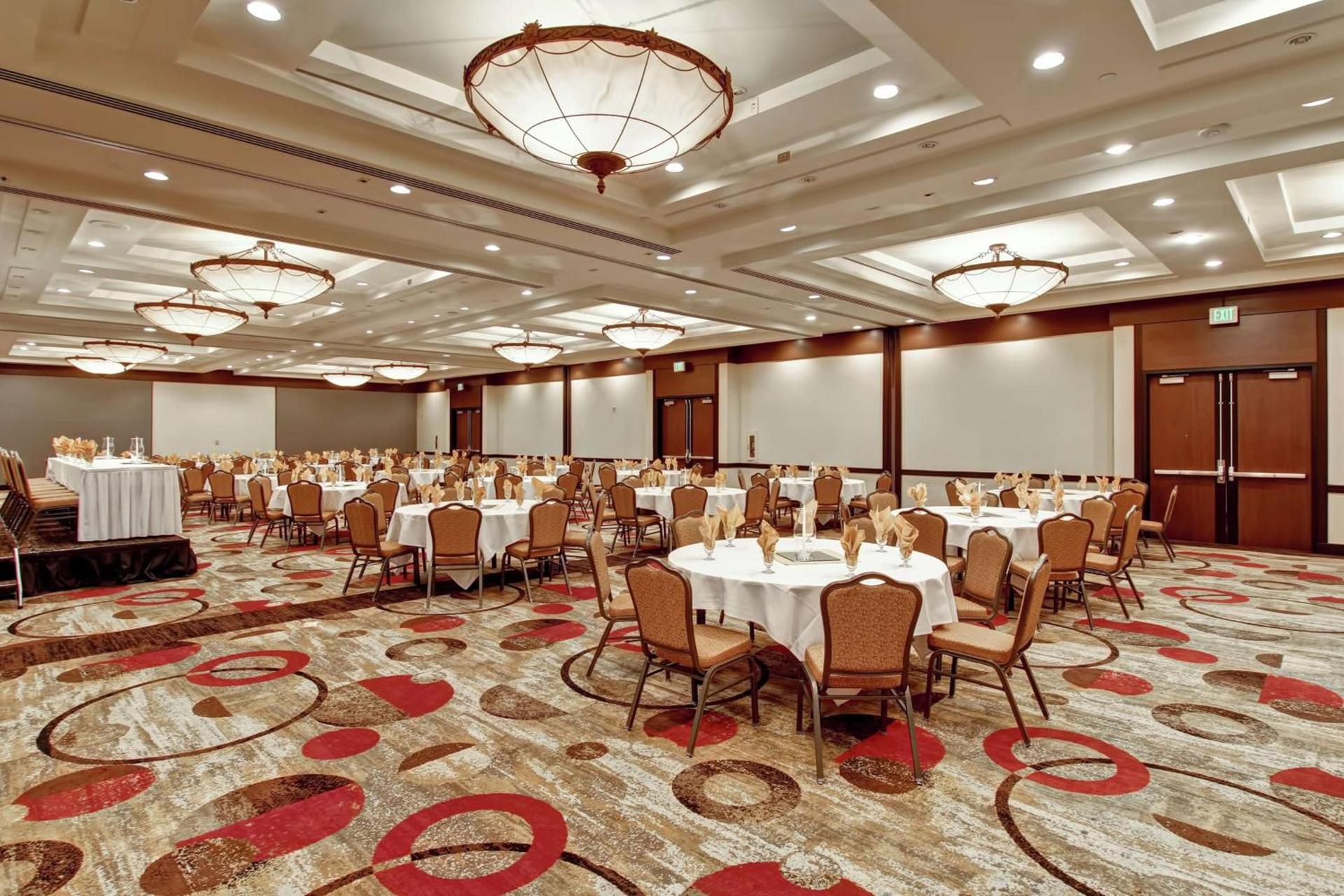 DoubleTree by Hilton Pleasanton at The Club photo 56