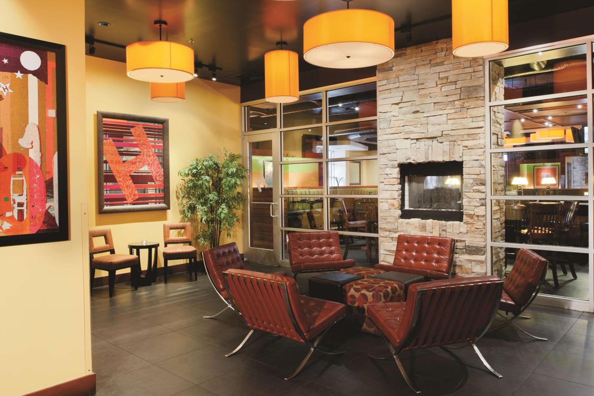 DoubleTree by Hilton Springfield photo 28