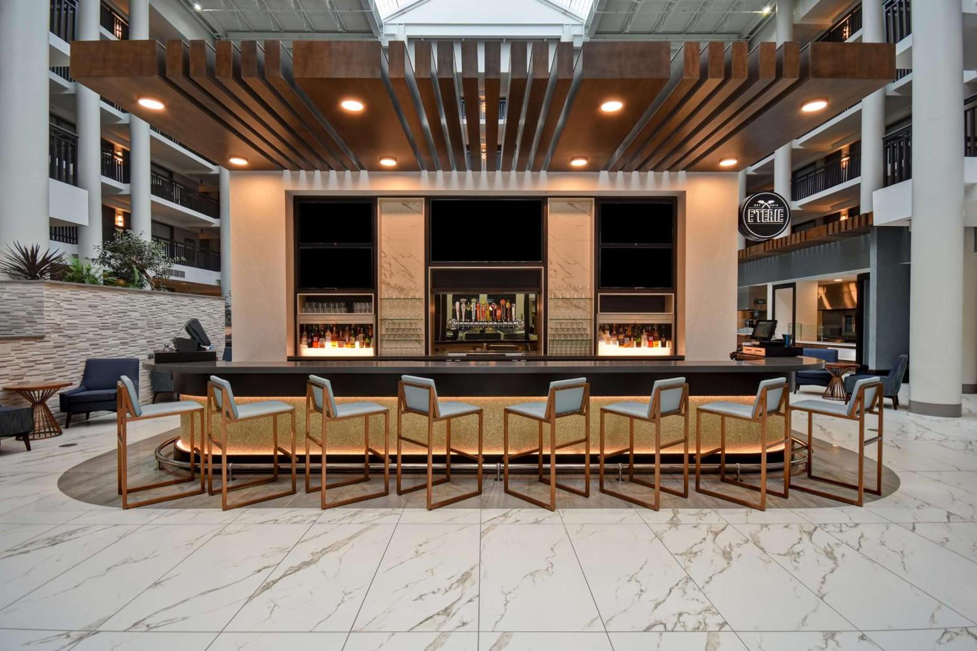 Embassy Suites Syracuse photo 5