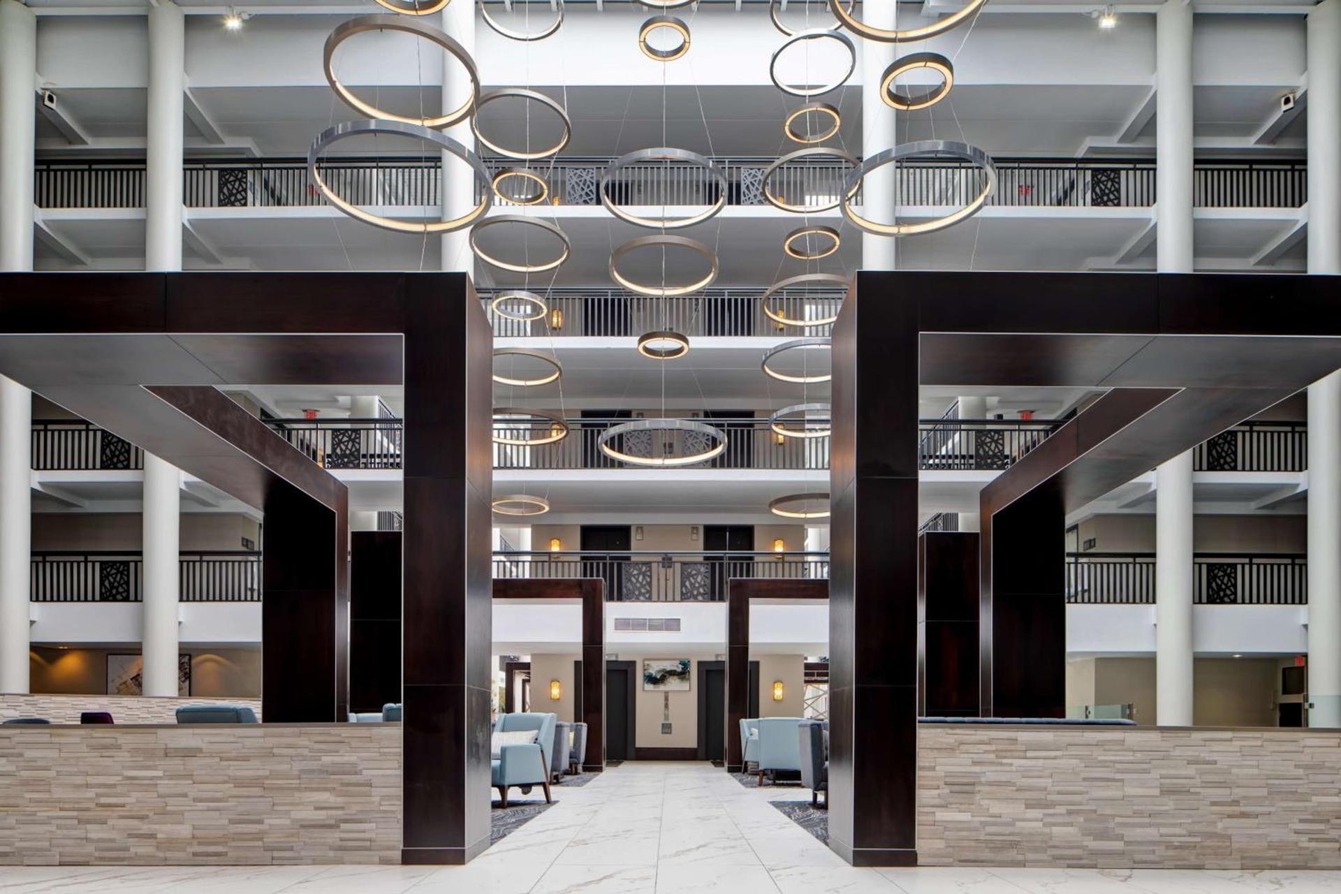 Embassy Suites Syracuse photo 4