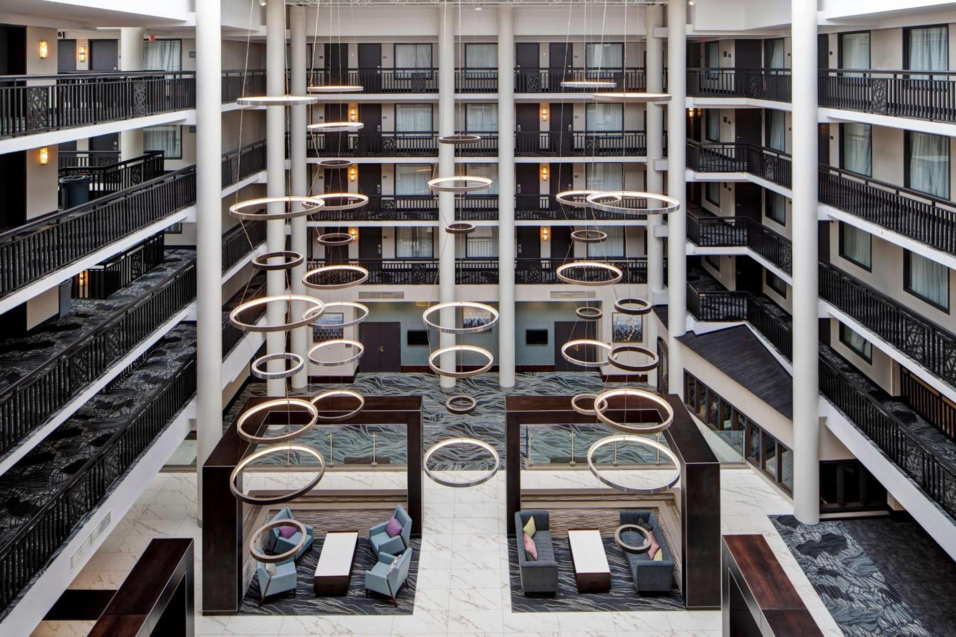 Embassy Suites Syracuse photo 8