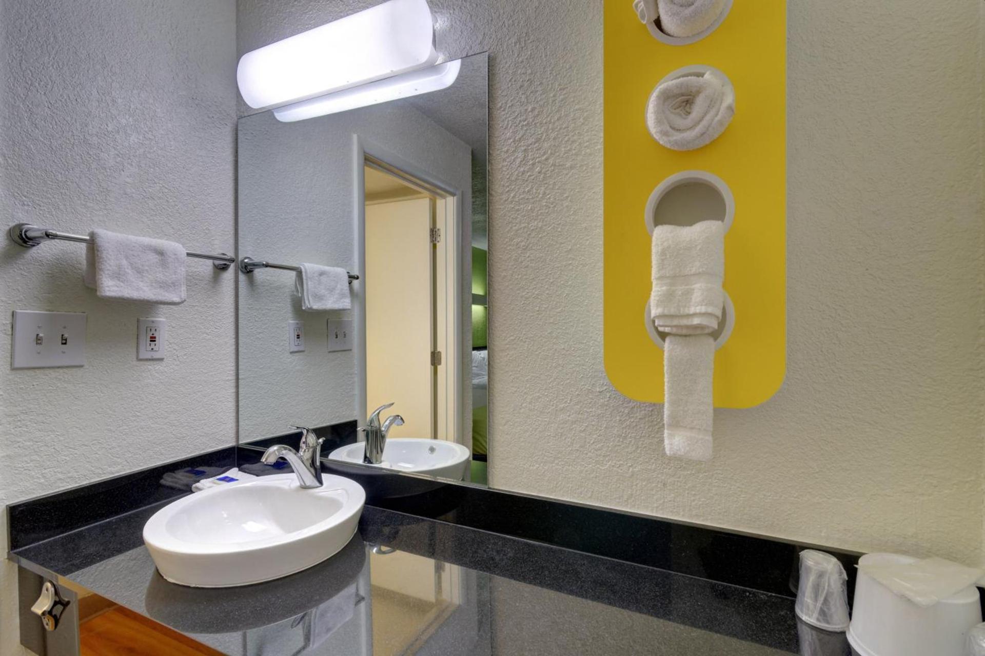 Motel 6-Destin, FL photo 30