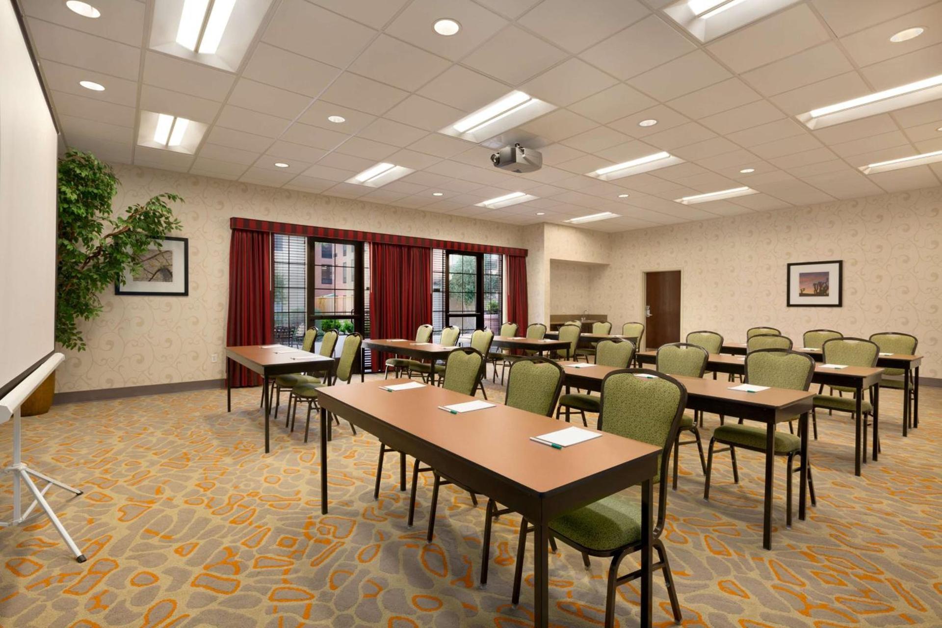 Homewood Suites by Hilton Las Vegas Airport photo 53