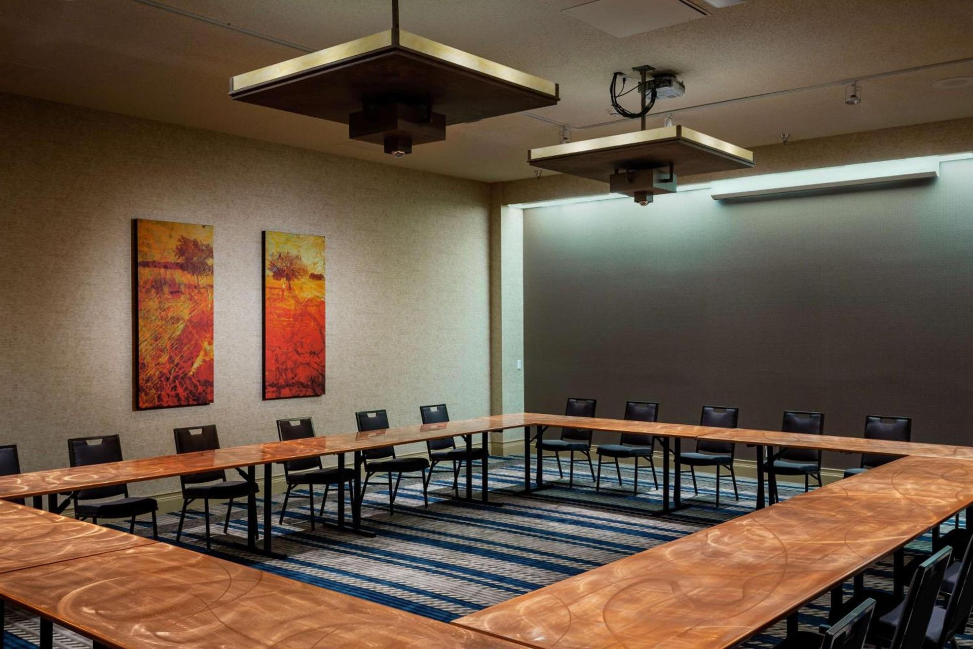 Doubletree By Hilton Billings photo 35