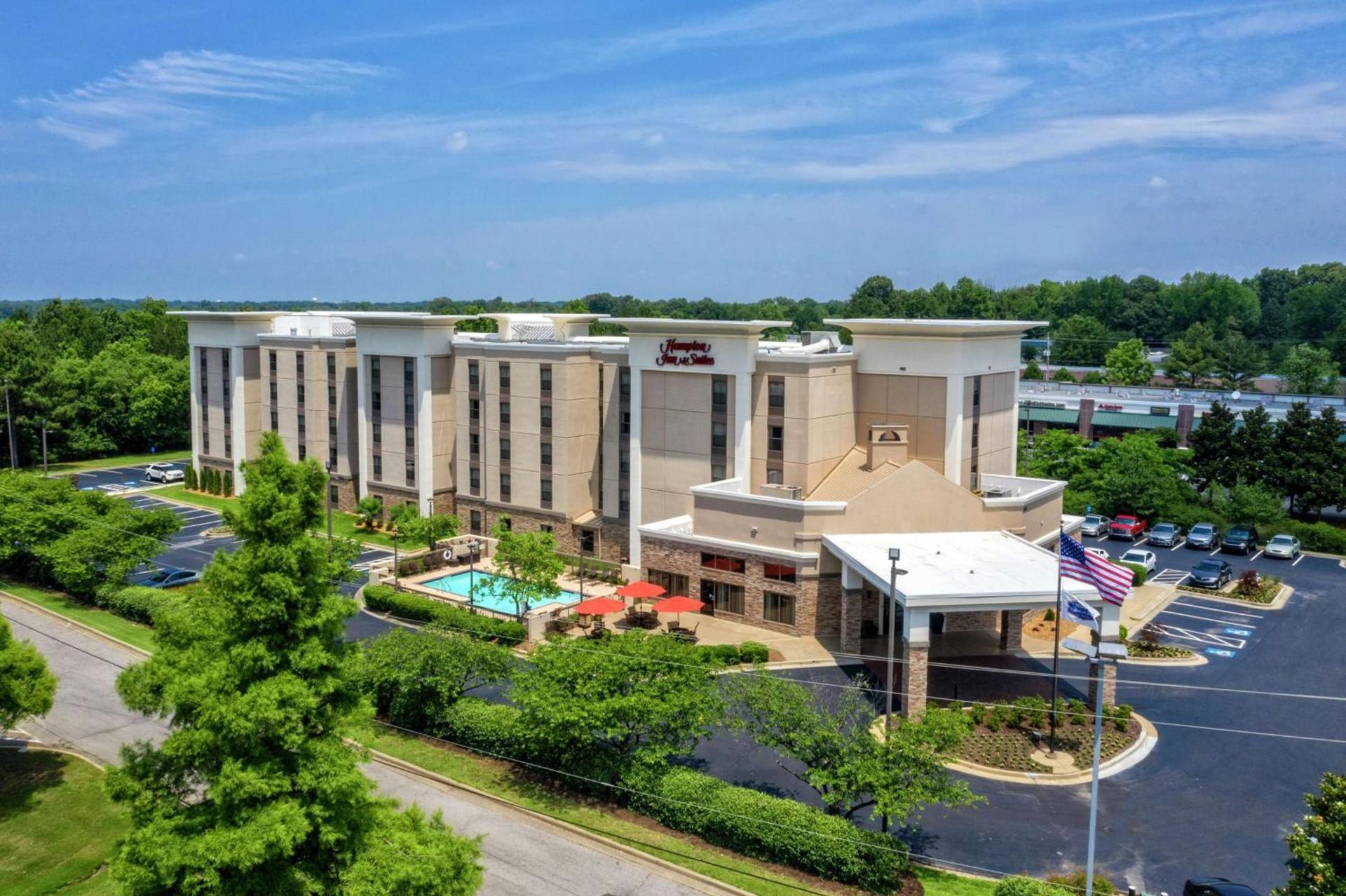 Hampton Inn & Suites Memphis-Wolfchase Galleria photo 1