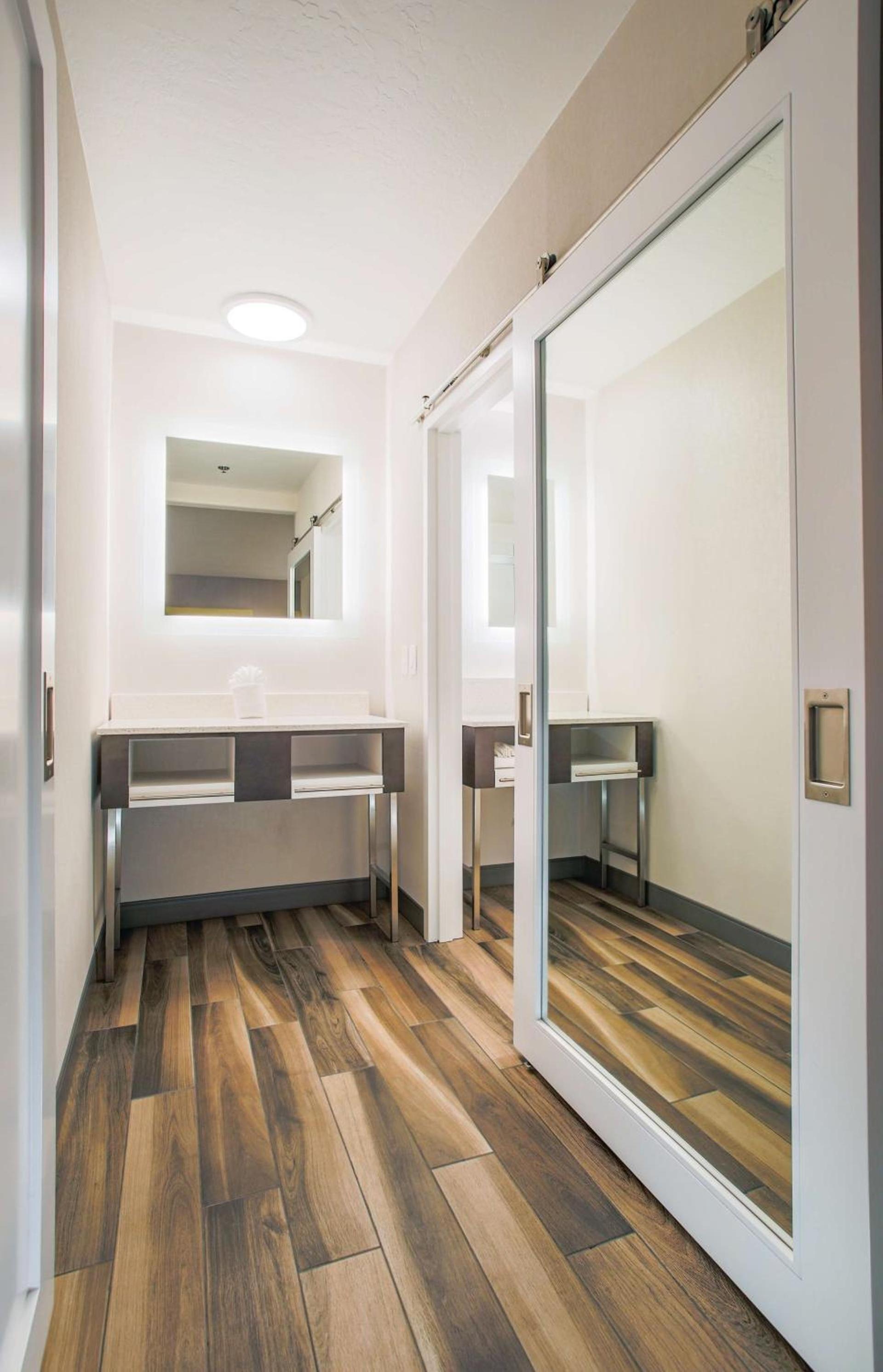 Hampton Inn Prescott photo 29