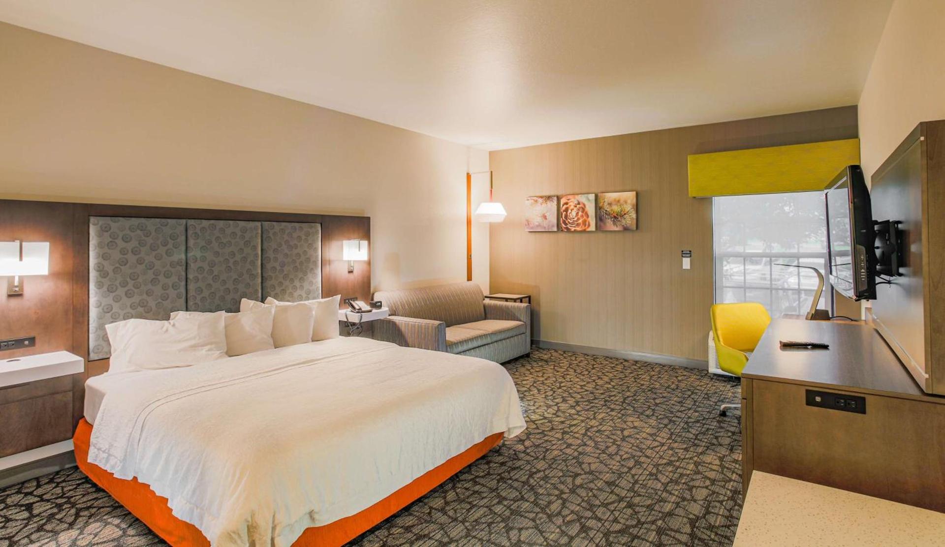 Hampton Inn Prescott photo 37