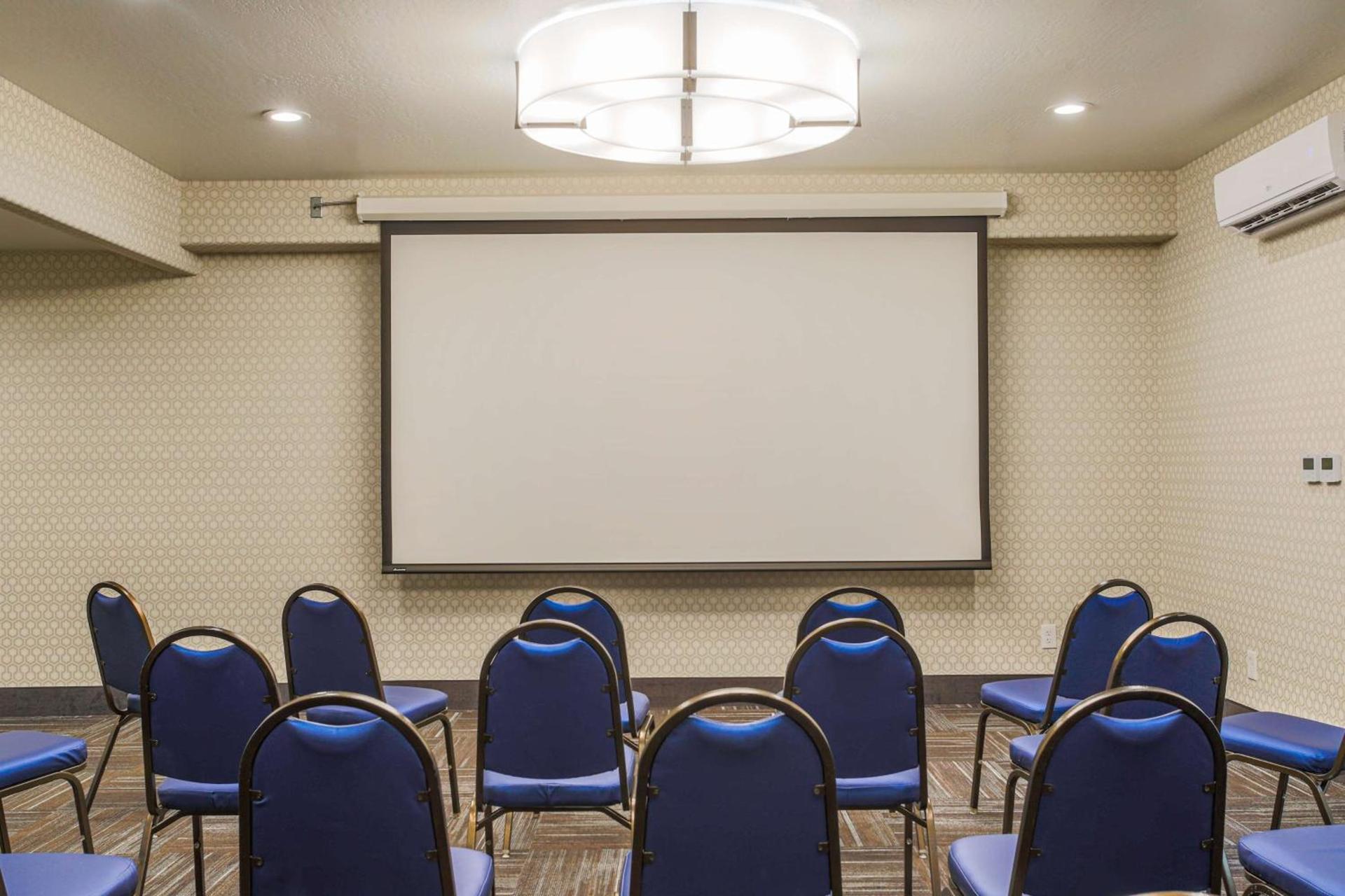 Hampton Inn Prescott photo 51