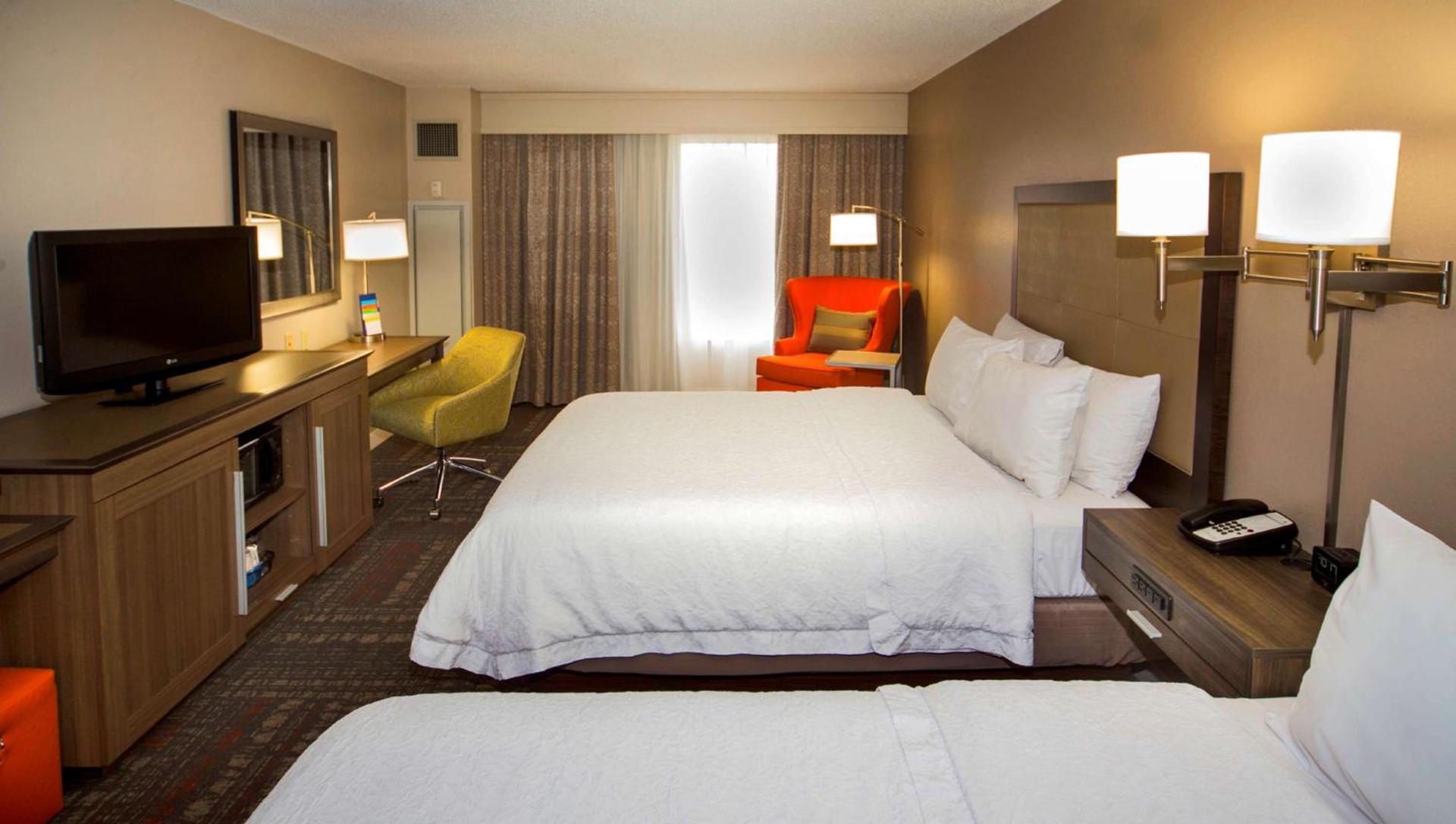 Hampton Inn & Suites Valdosta/Conference Center photo 28