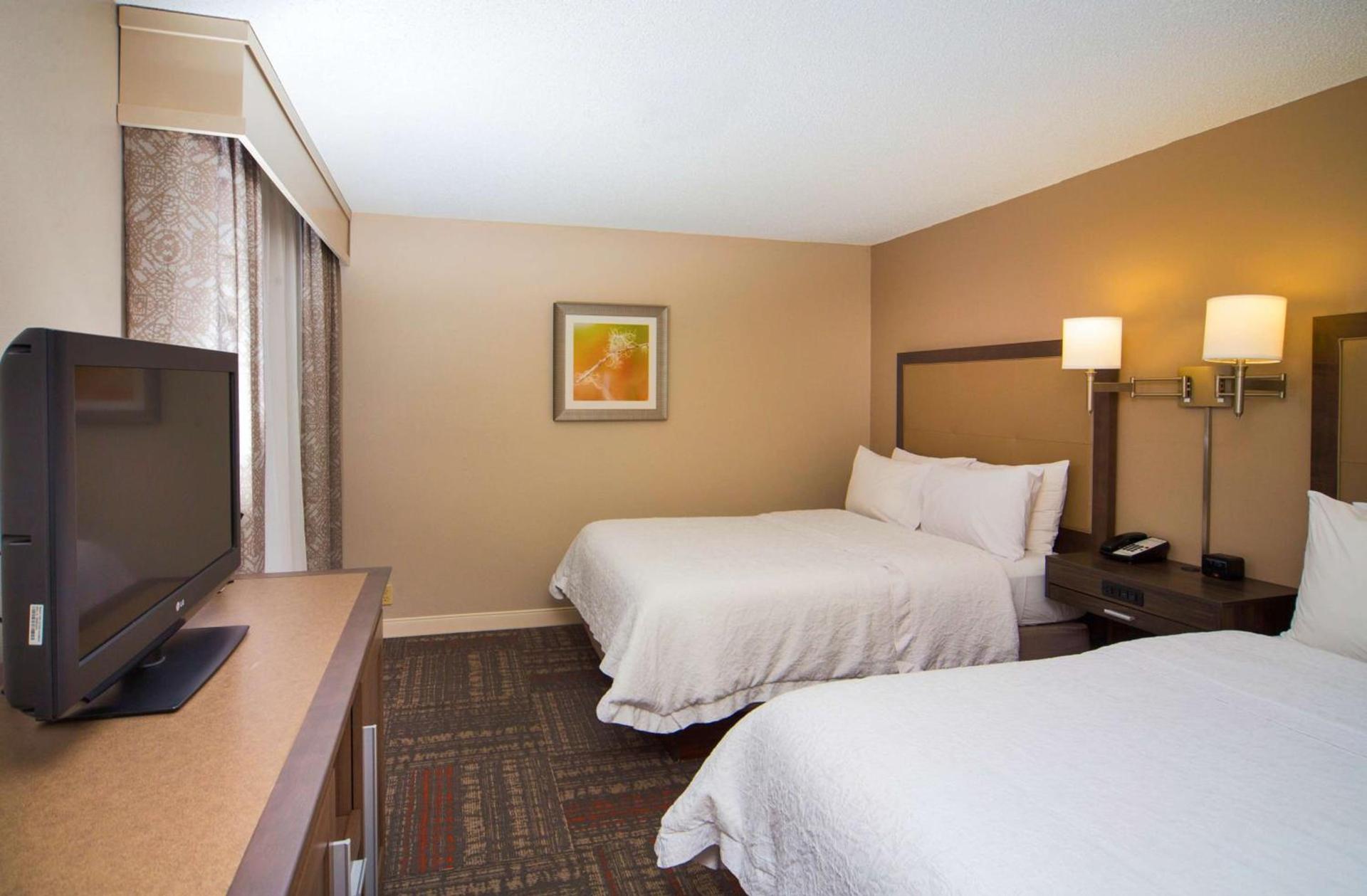 Hampton Inn & Suites Valdosta/Conference Center photo 32