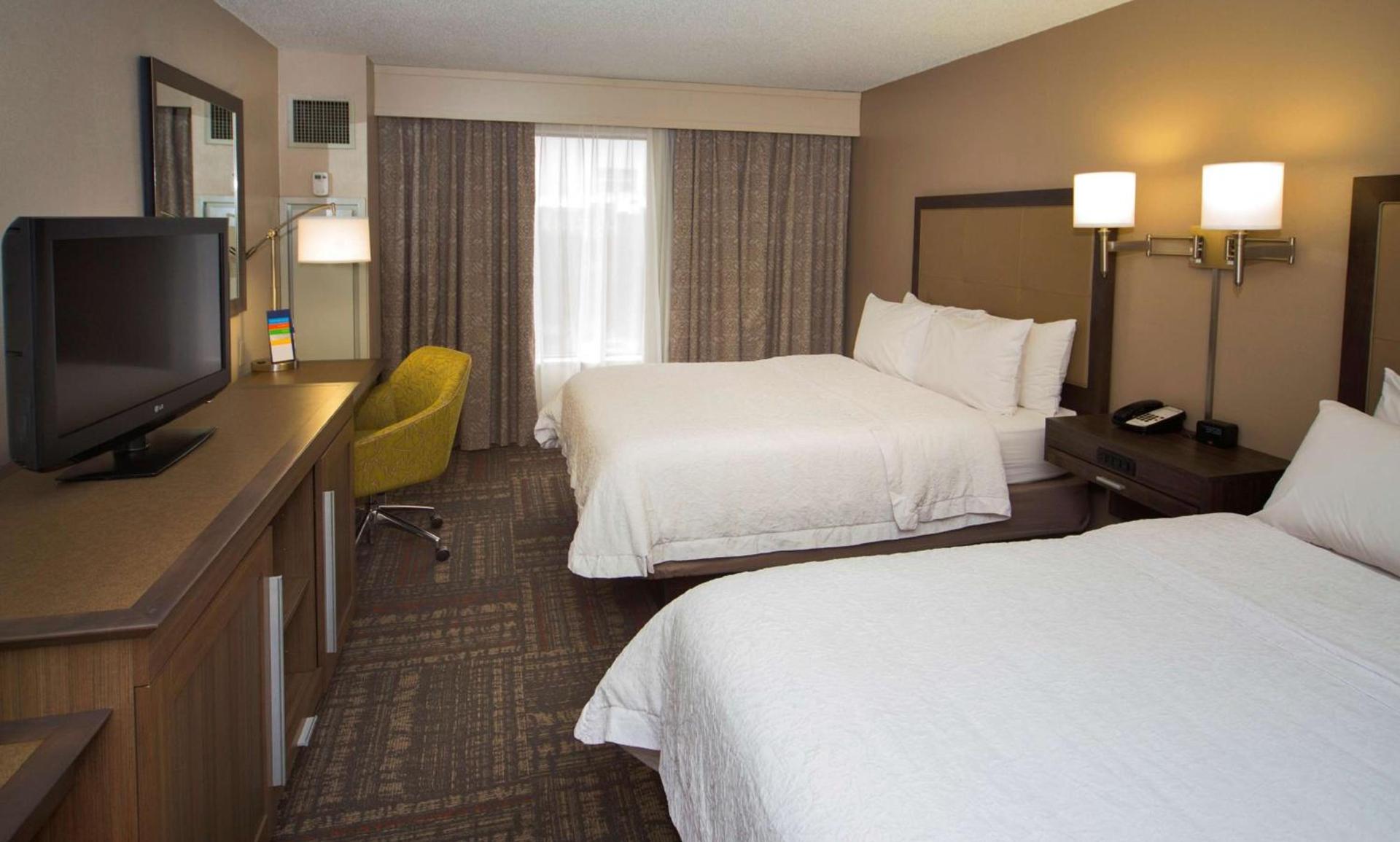 Hampton Inn & Suites Valdosta/Conference Center photo 39