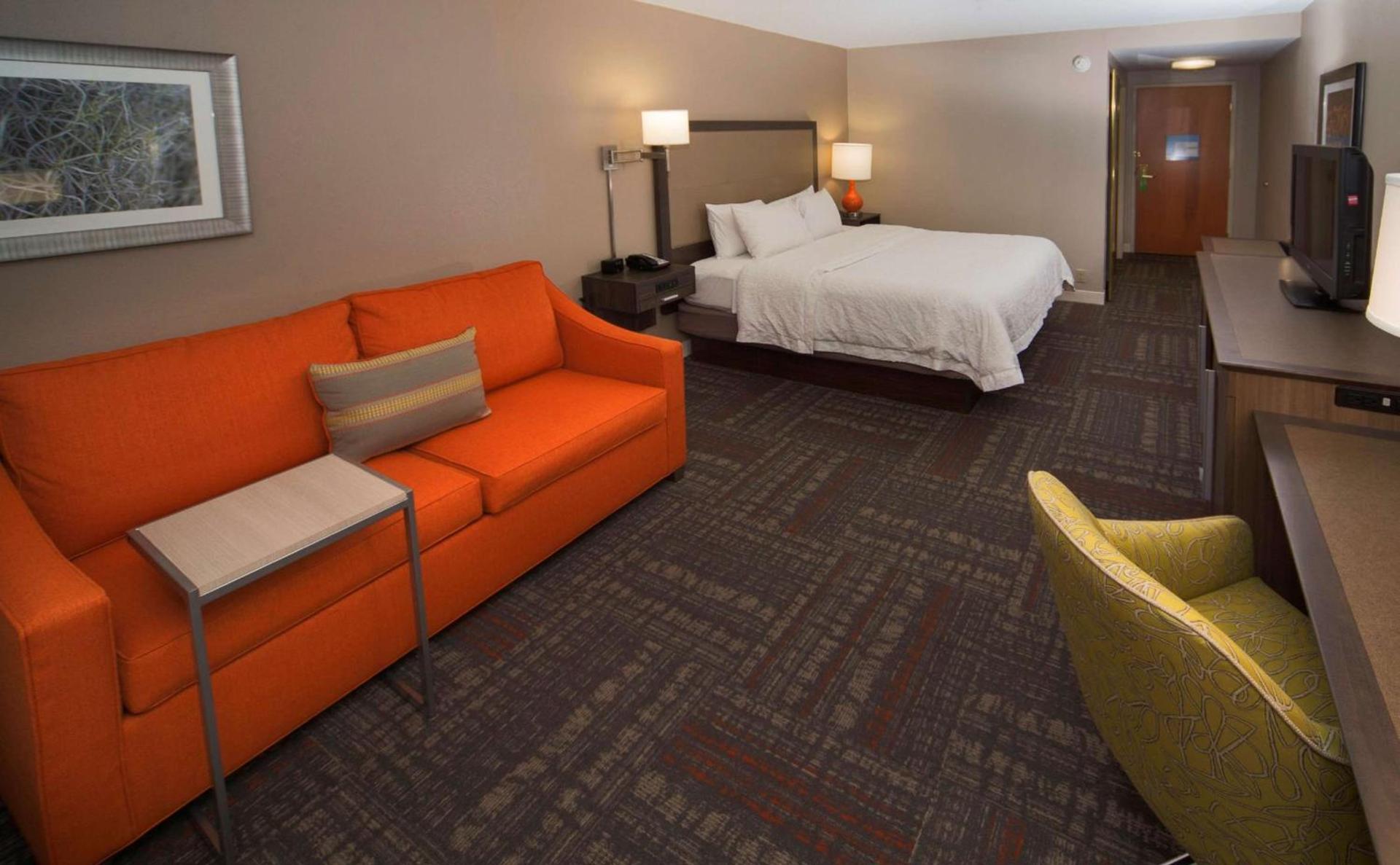 Hampton Inn & Suites Valdosta/Conference Center photo 41