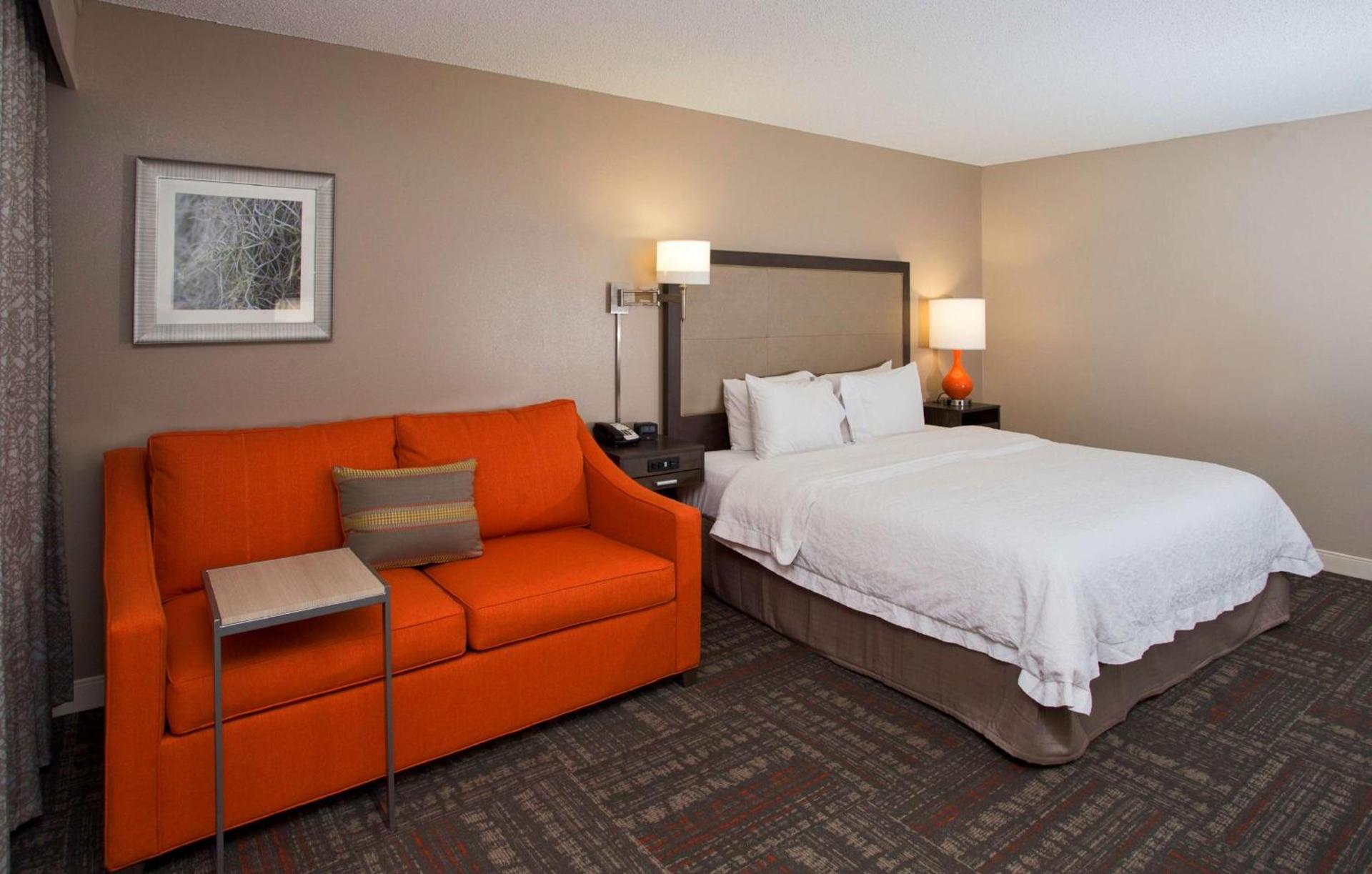 Hampton Inn & Suites Valdosta/Conference Center photo 42