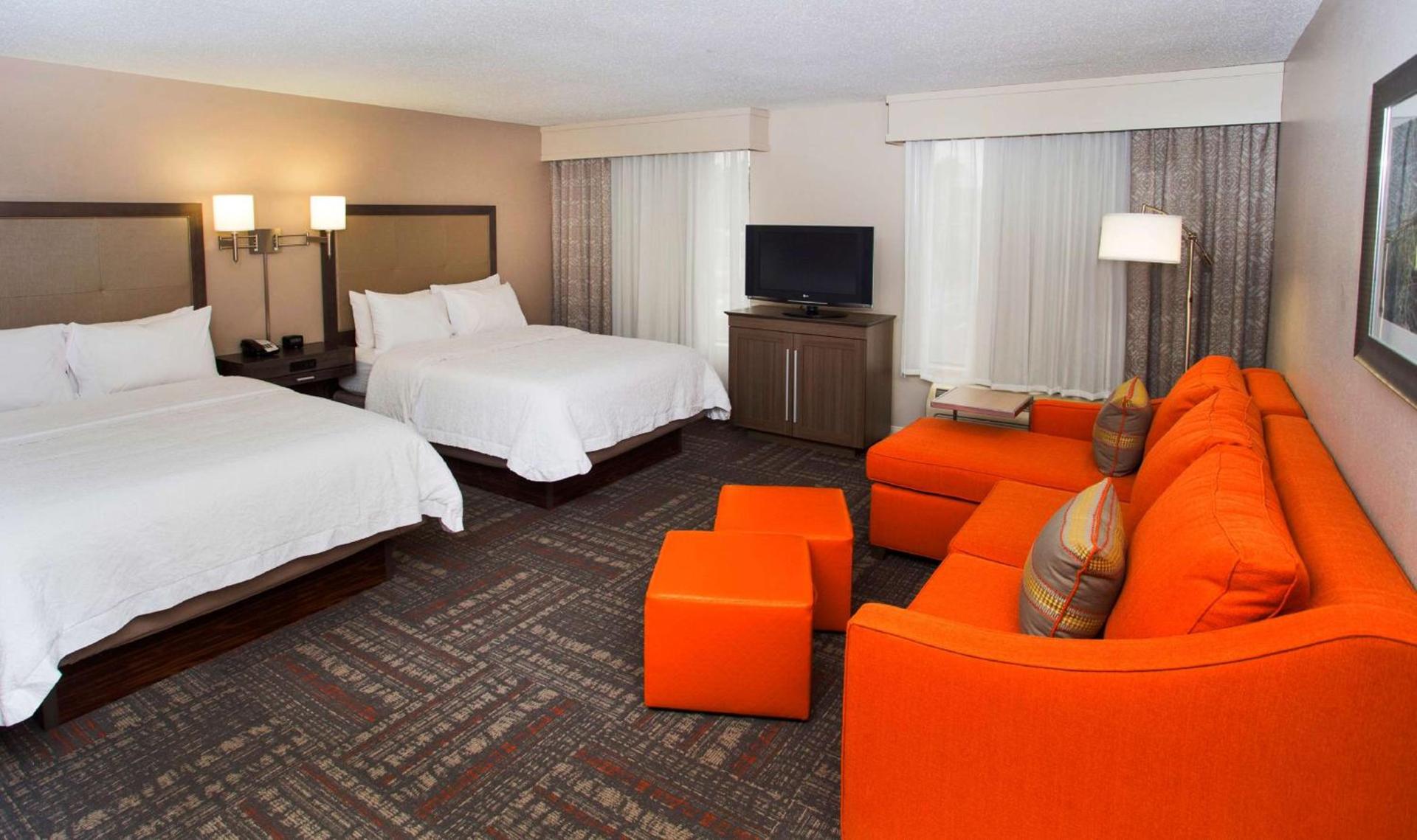 Hampton Inn & Suites Valdosta/Conference Center photo 45