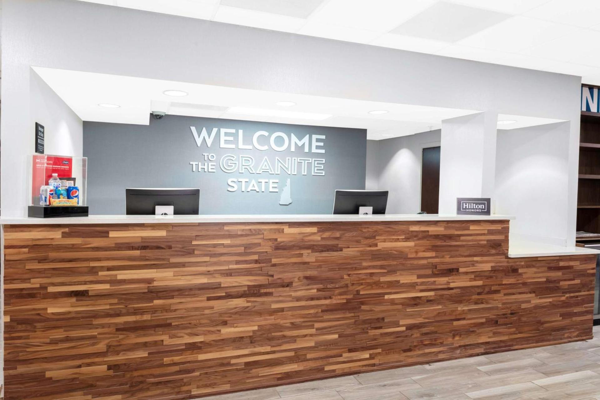 Hampton Inn by Hilton Concord/Bow photo 2