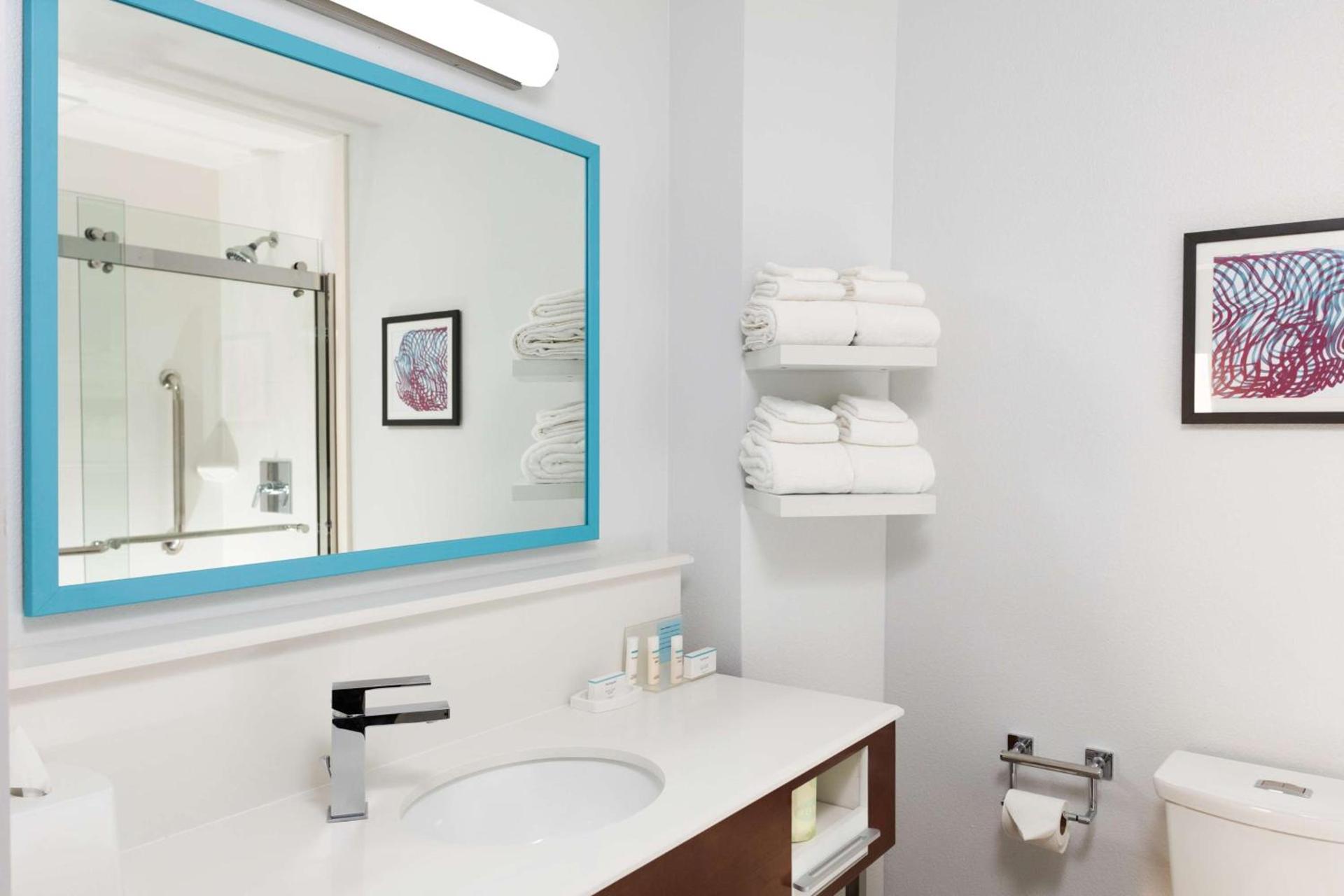 Hampton Inn by Hilton Concord/Bow photo 6