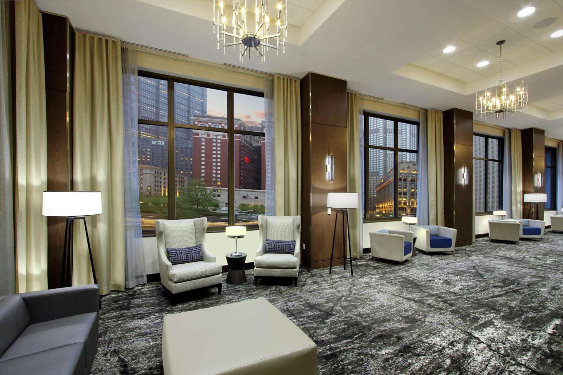 Embassy Suites Pittsburgh Downtown photo 5