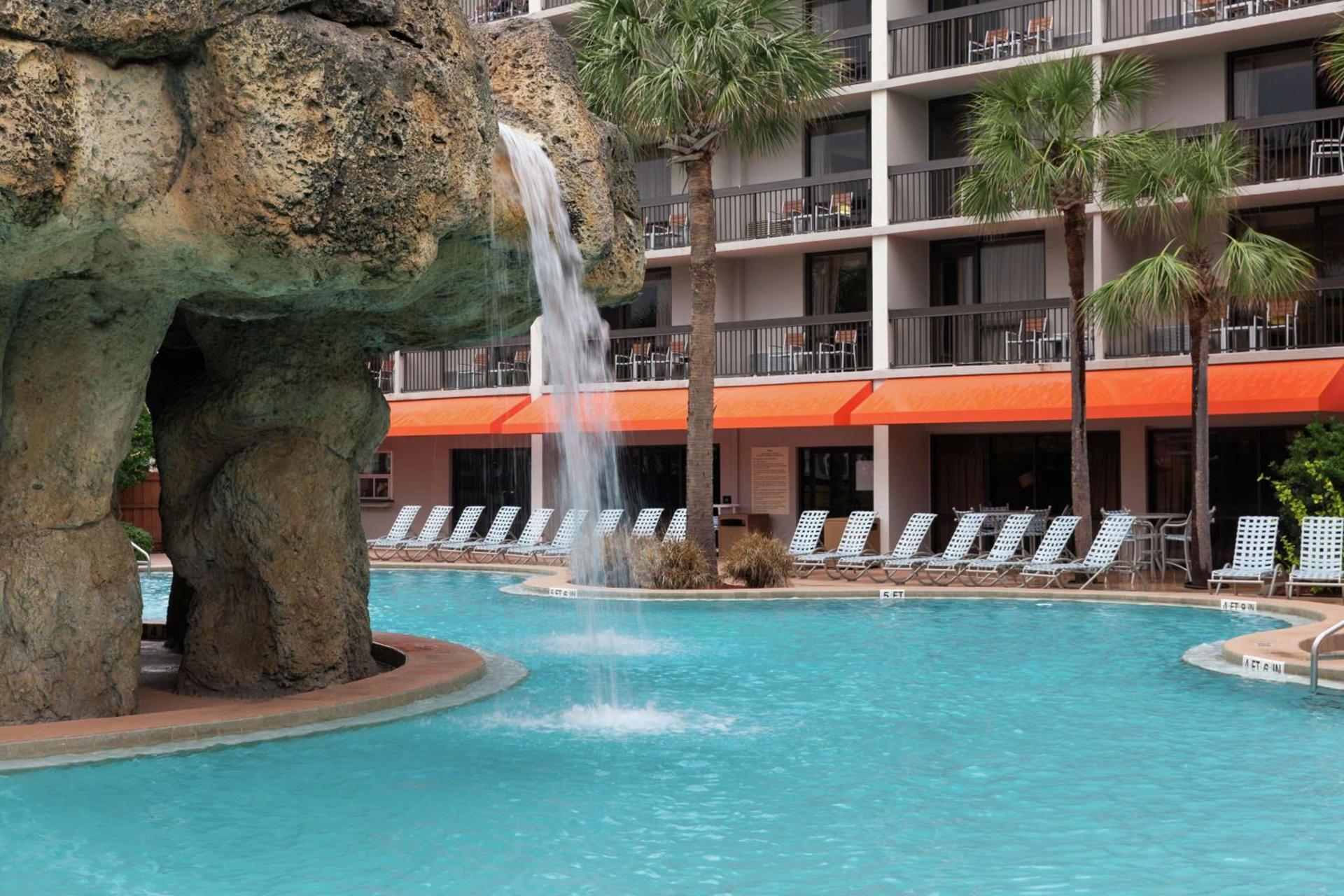 Hampton Inn Oceanfront Jacksonville Beach photo 17