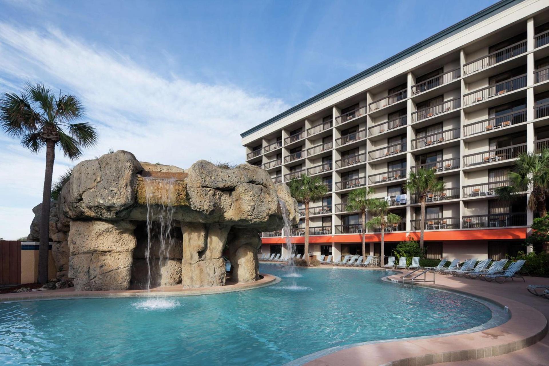 Hampton Inn Oceanfront Jacksonville Beach photo 18