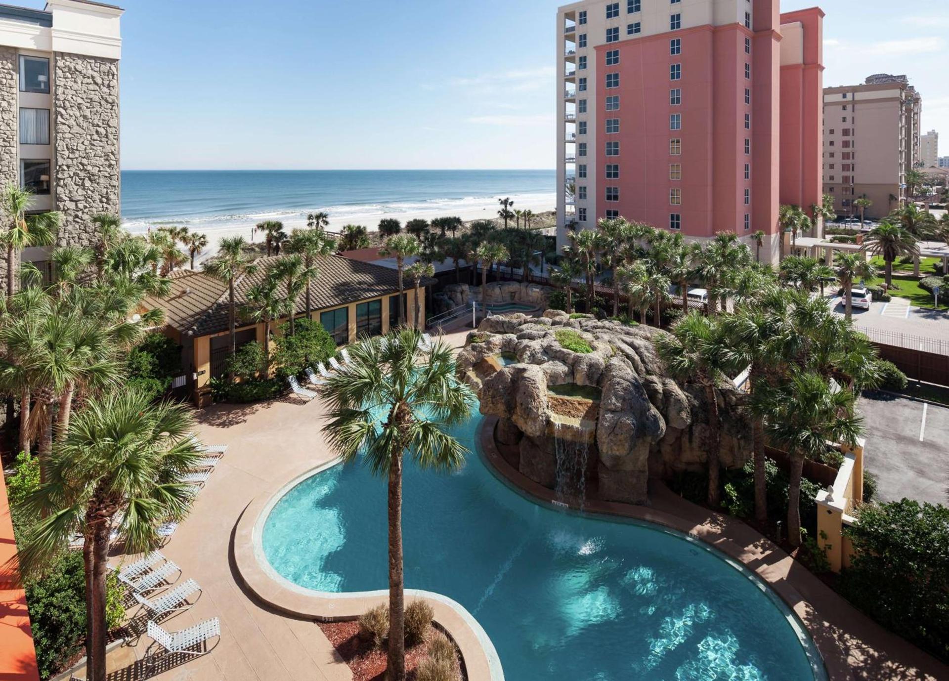 Hampton Inn Oceanfront Jacksonville Beach photo 16