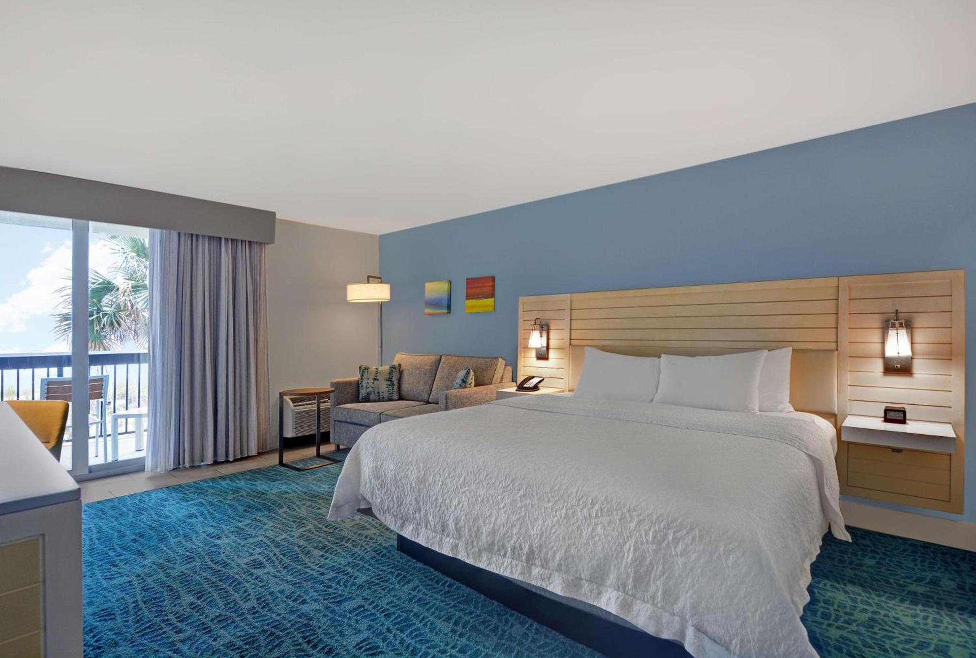 Hampton Inn Oceanfront Jacksonville Beach photo 25