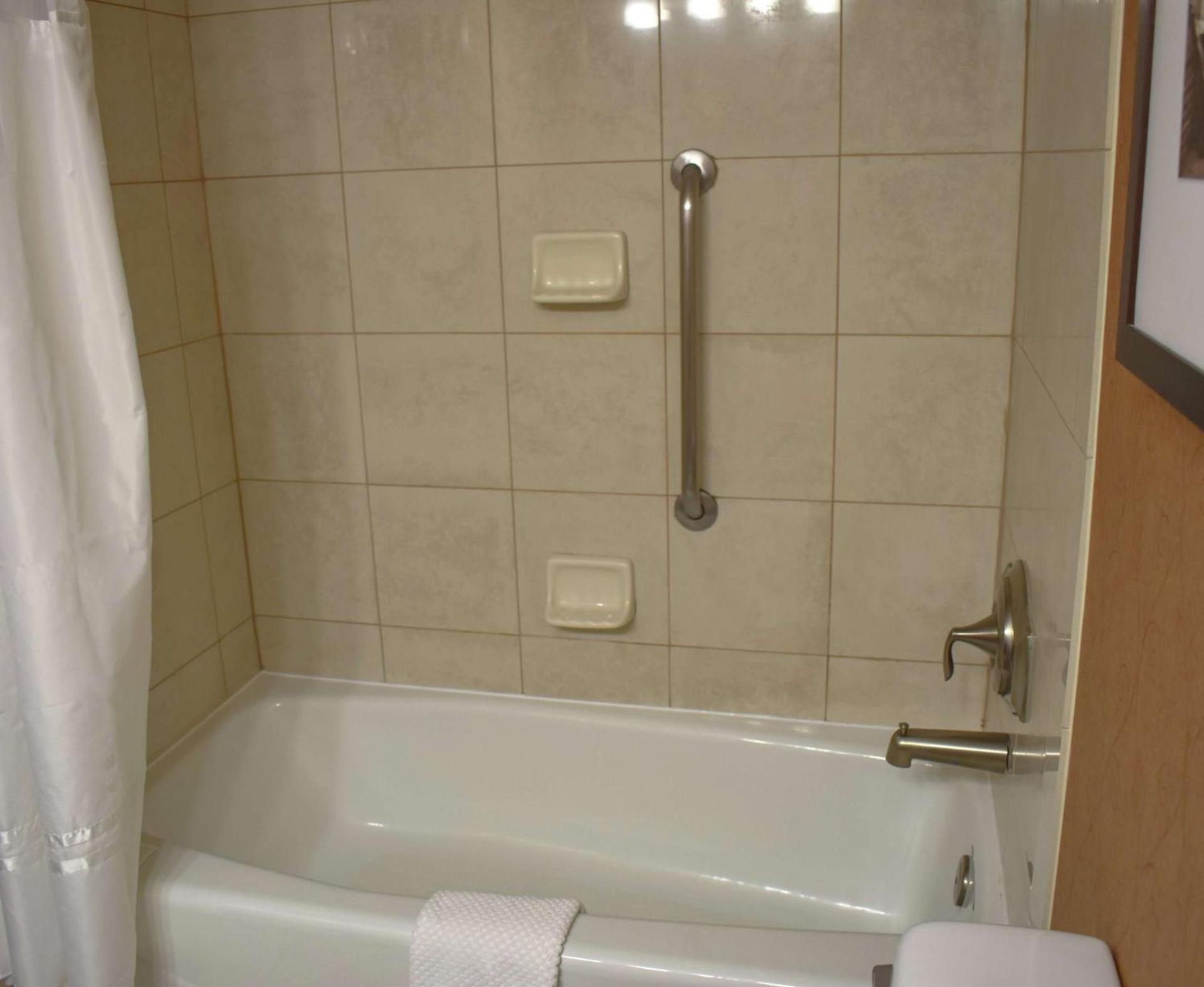 DoubleTree by Hilton Biltmore/Asheville photo 36